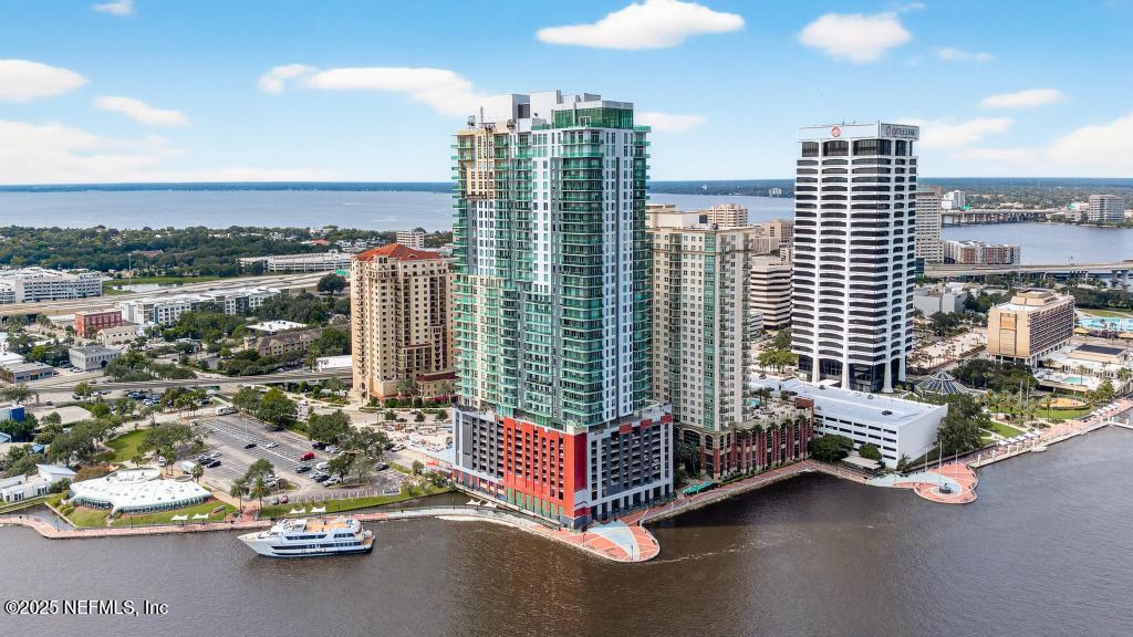 1431 RIVERPLACE Boulevard 2501