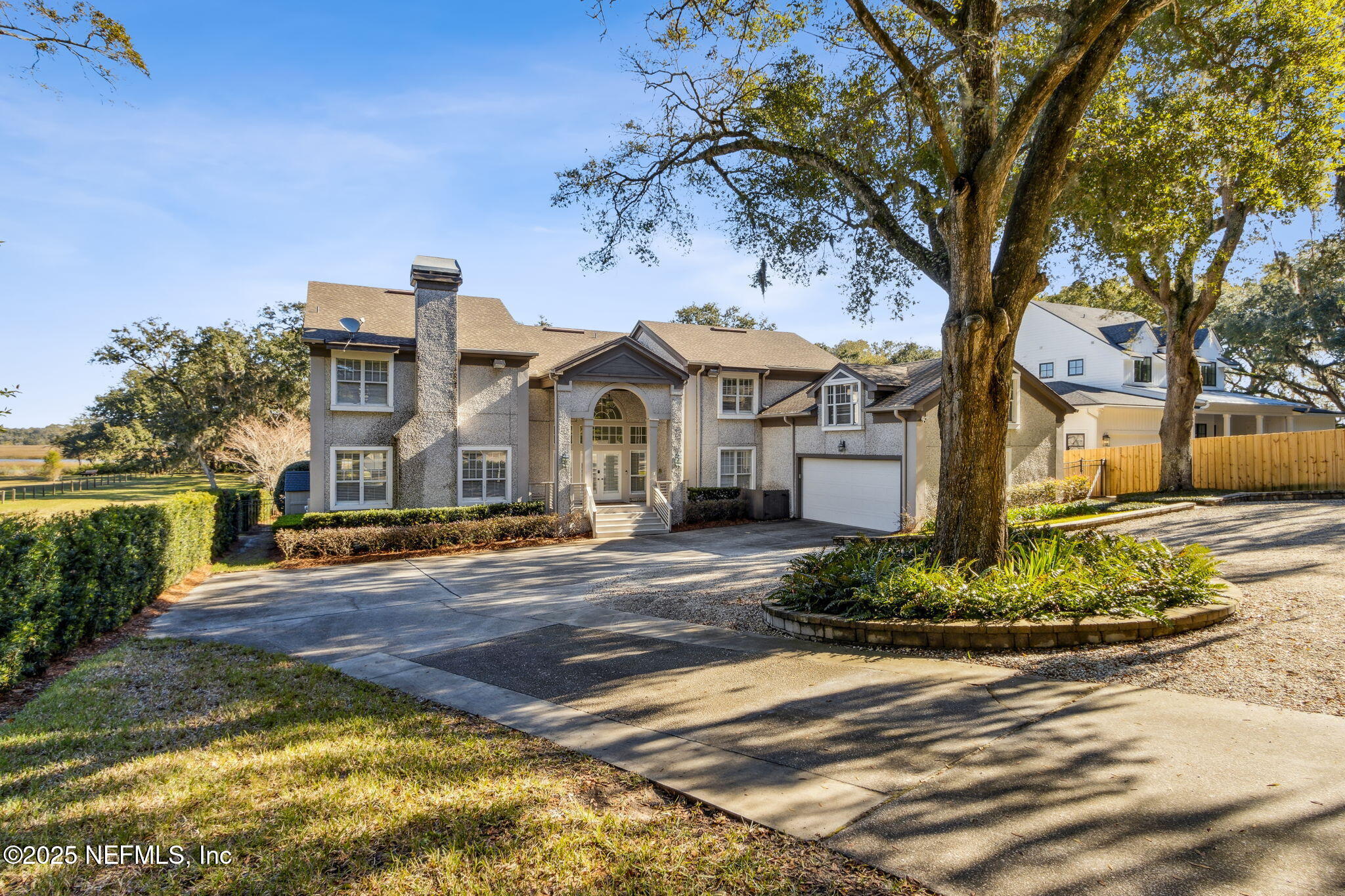1856 HIGHLAND Drive
