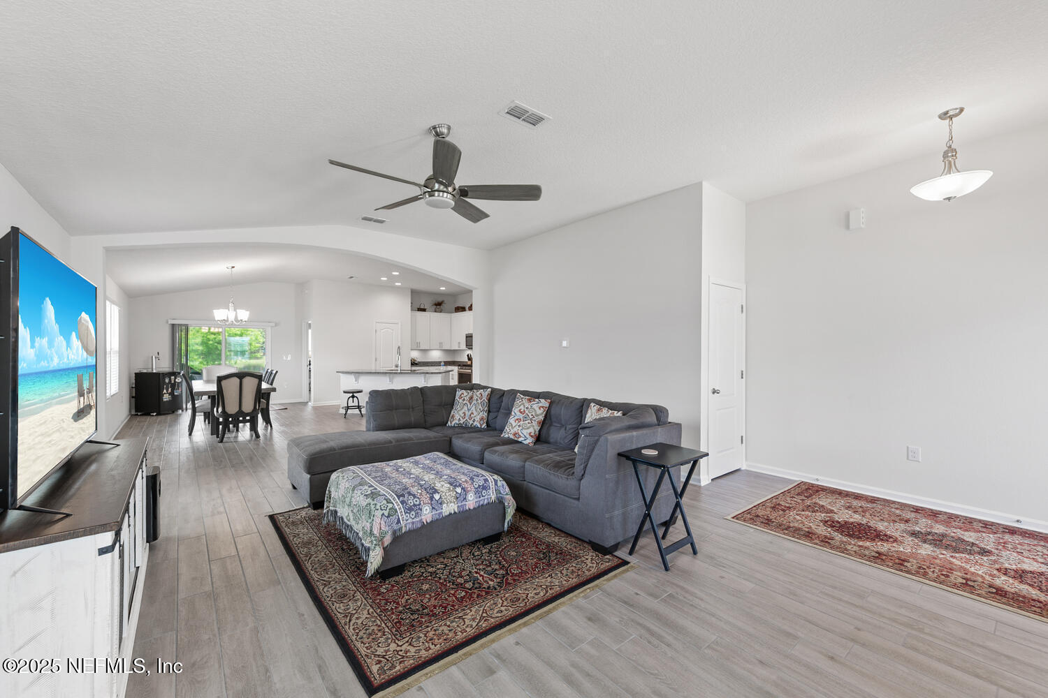 352 CHASEWOOD Drive