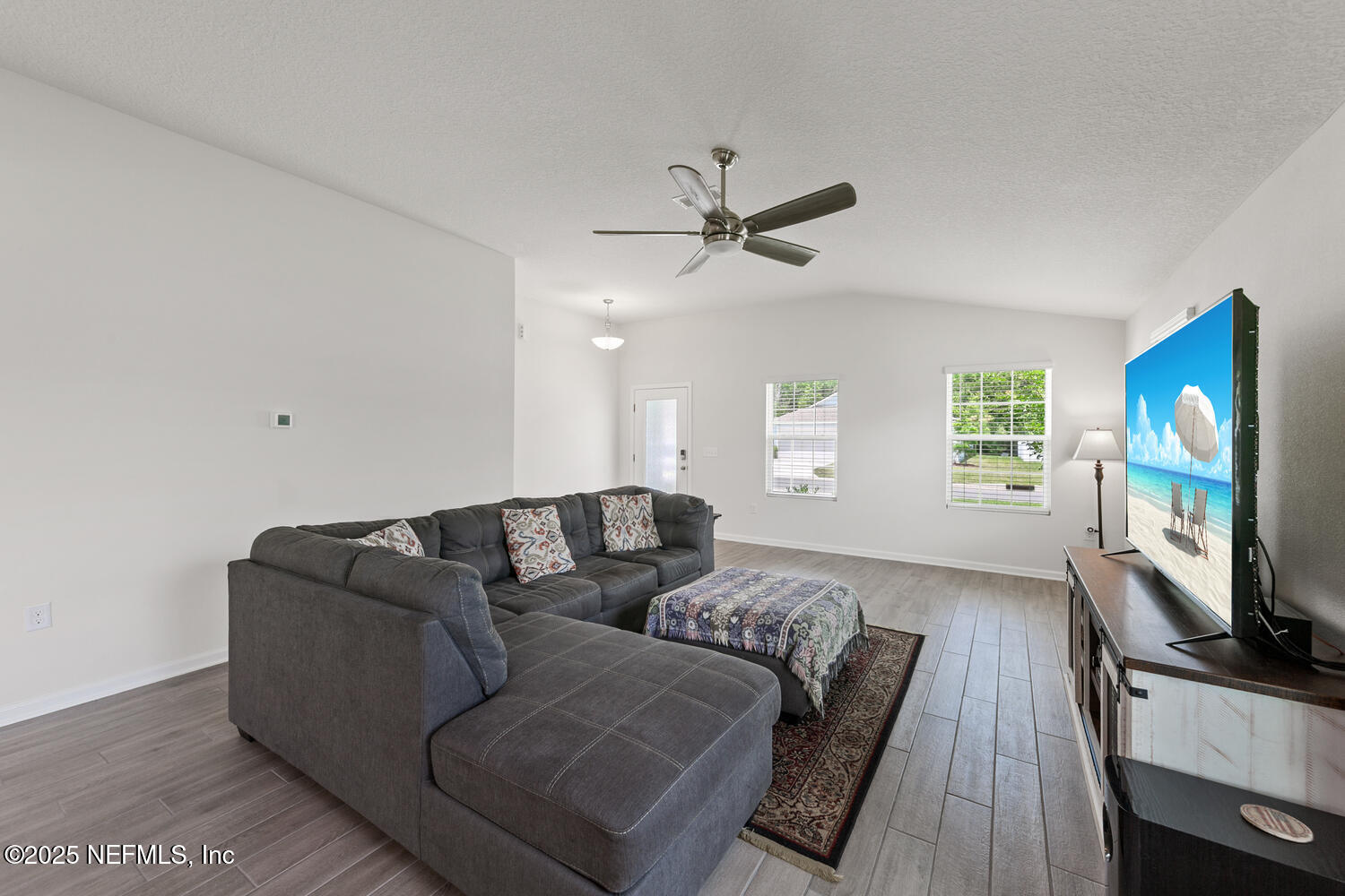 352 CHASEWOOD Drive