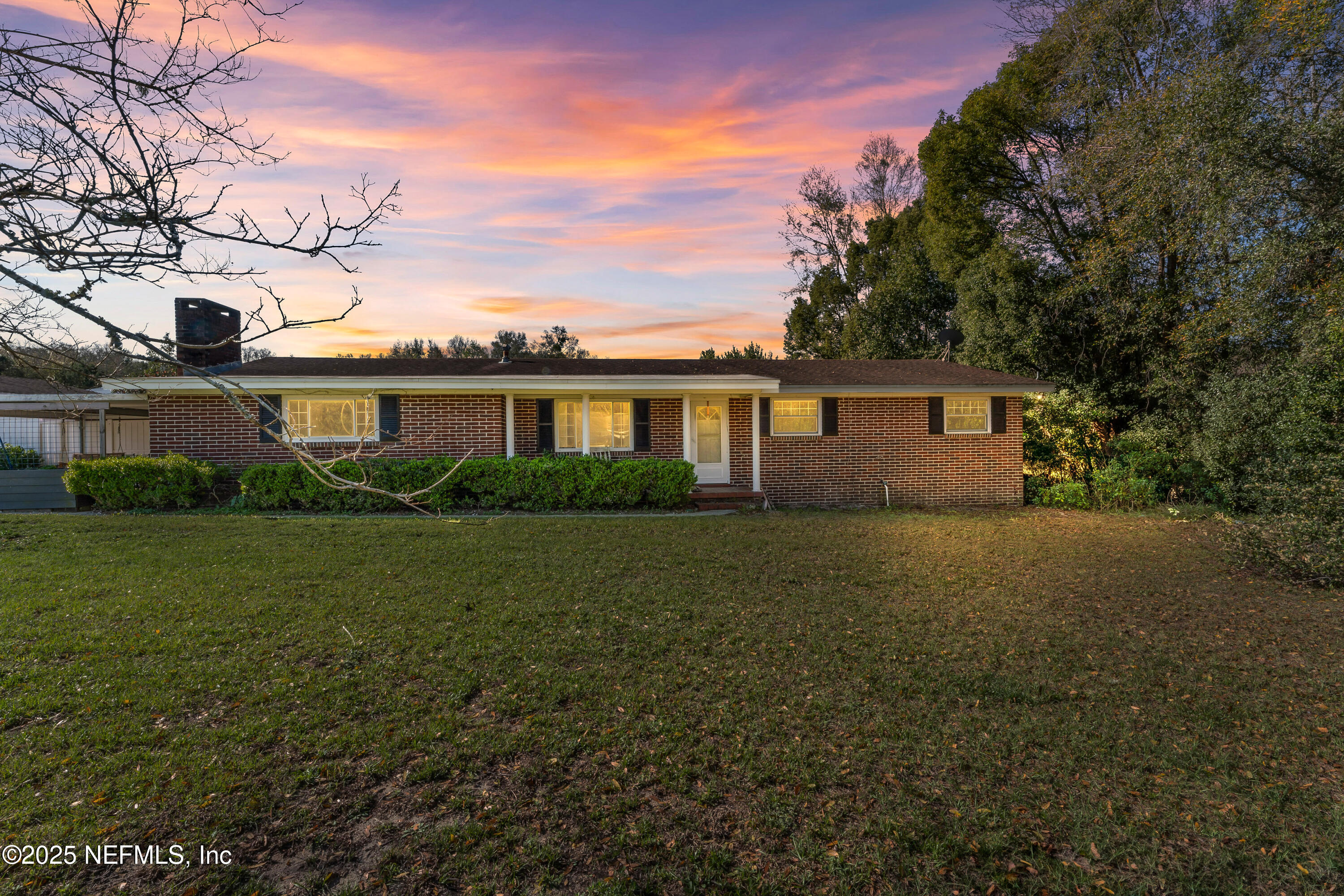 2113 STATE ROAD 16 W