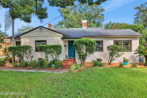 Photo of 4332 PINEWOOD Avenue, Jacksonville, FL 32207 (MLS # 2152270)