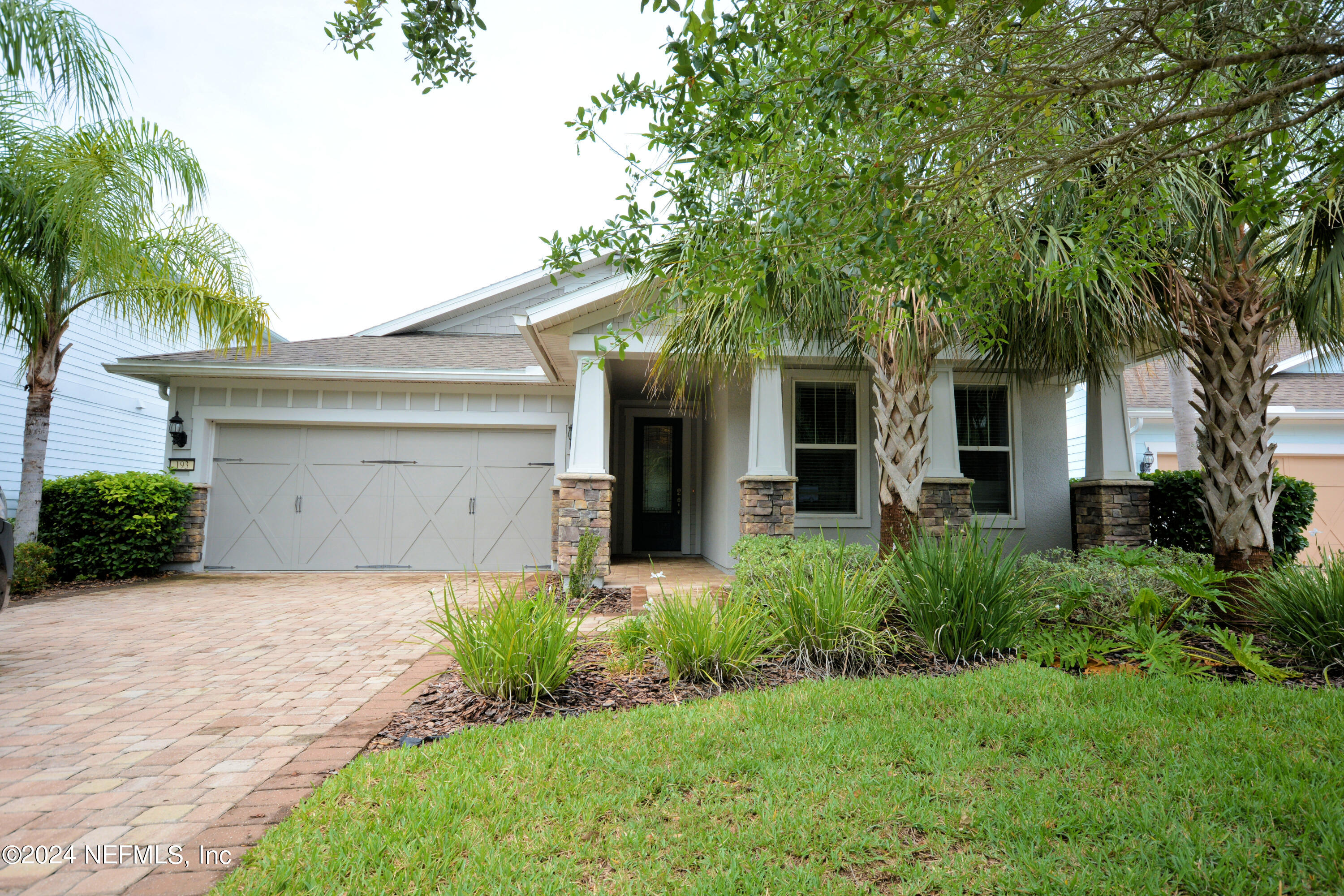 St Augustine, FL home for sale located at 193 Lakefront Lane, St Augustine, FL 32095