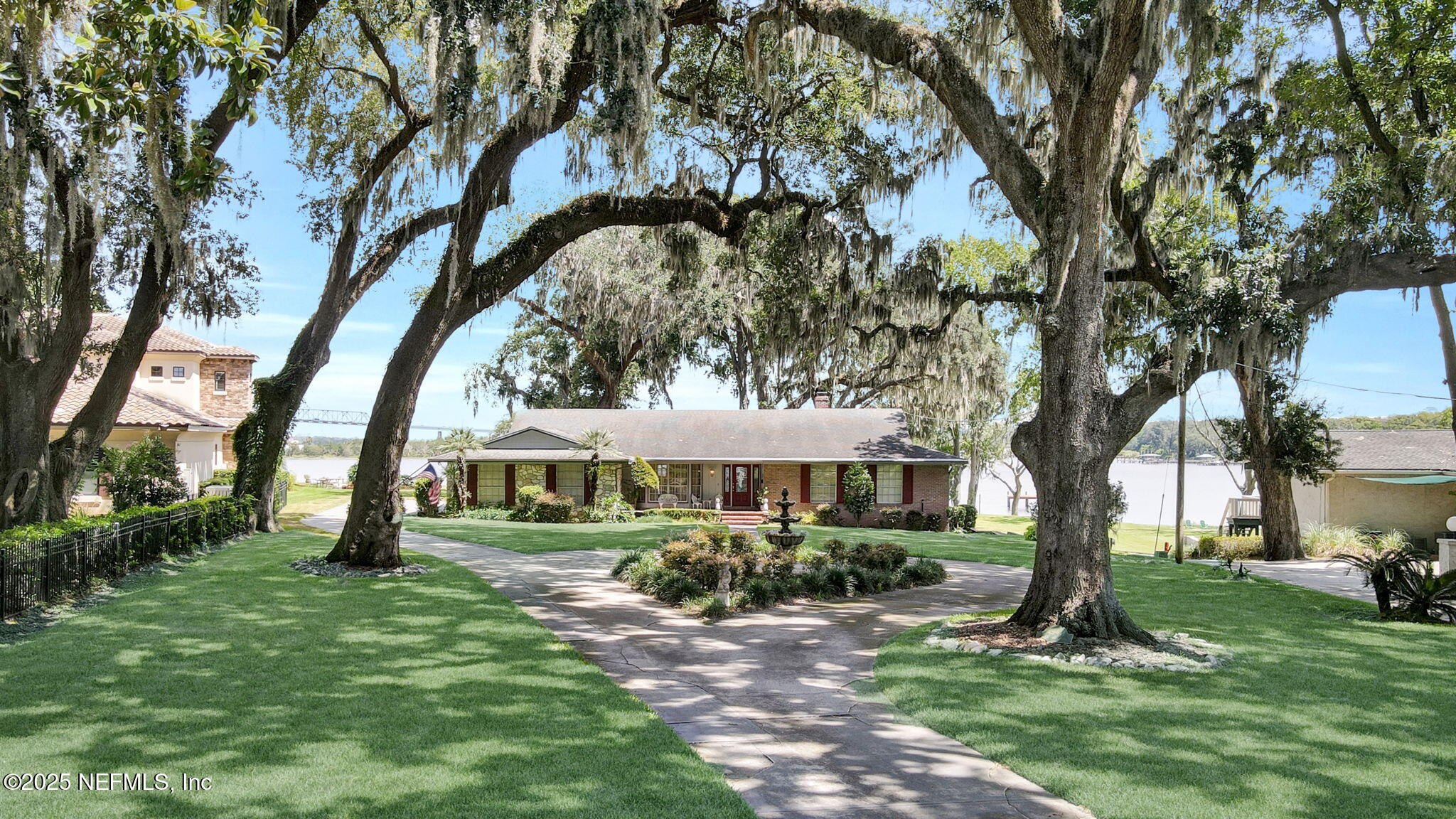 4941 RIVER POINT Road