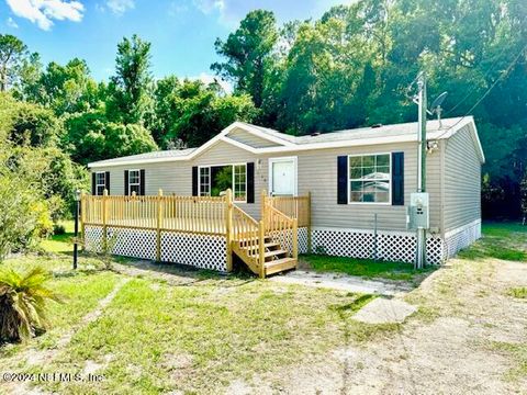 A home in East Palatka