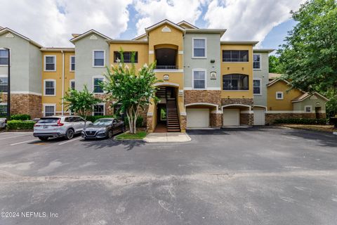 A home in Jacksonville