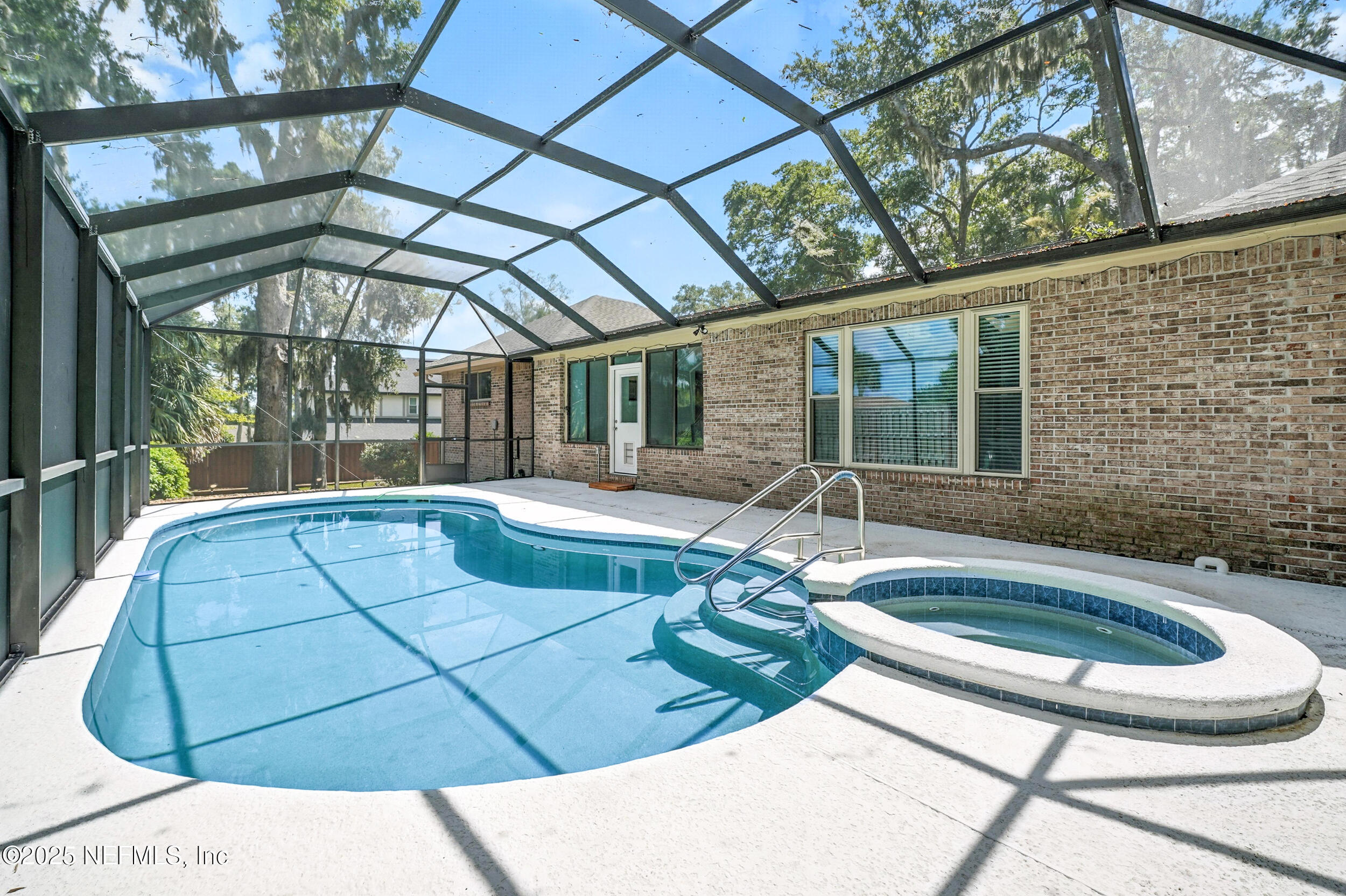 4952 WHITE BLUFF Drive