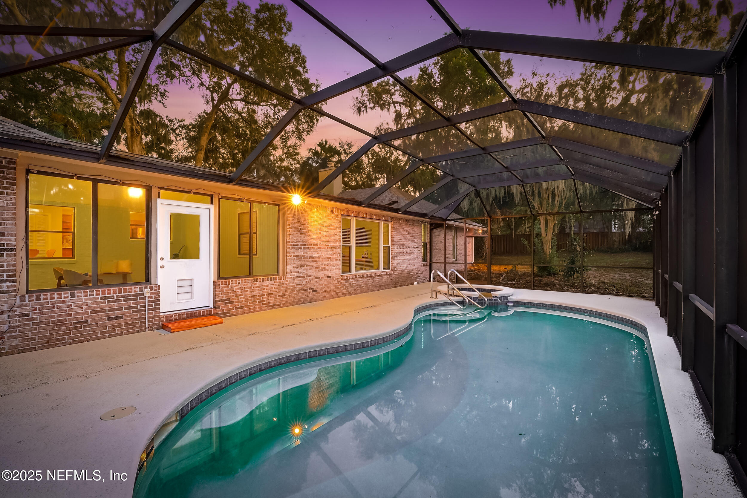 4952 WHITE BLUFF Drive