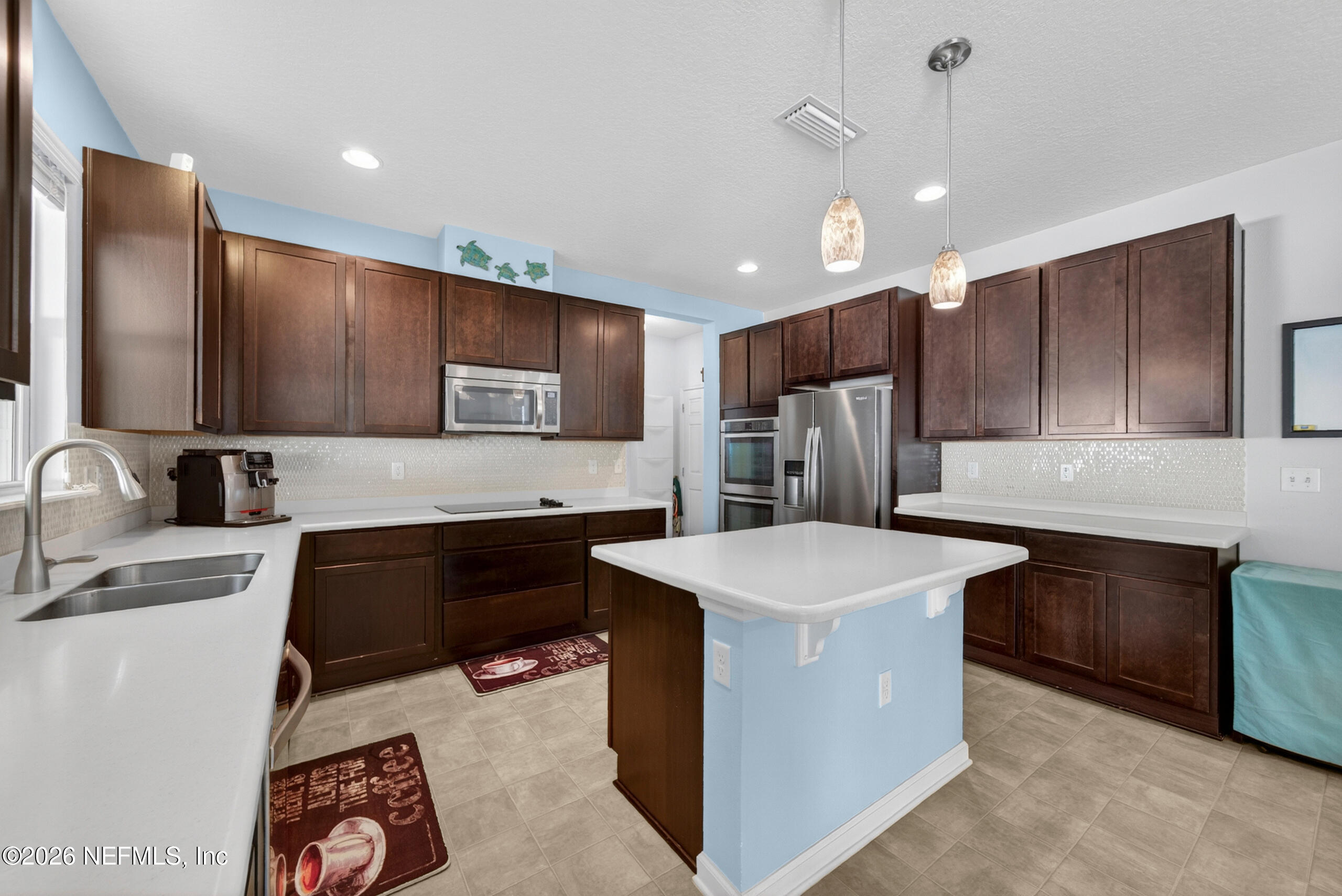 2131 CHANDLERS WALK Lane