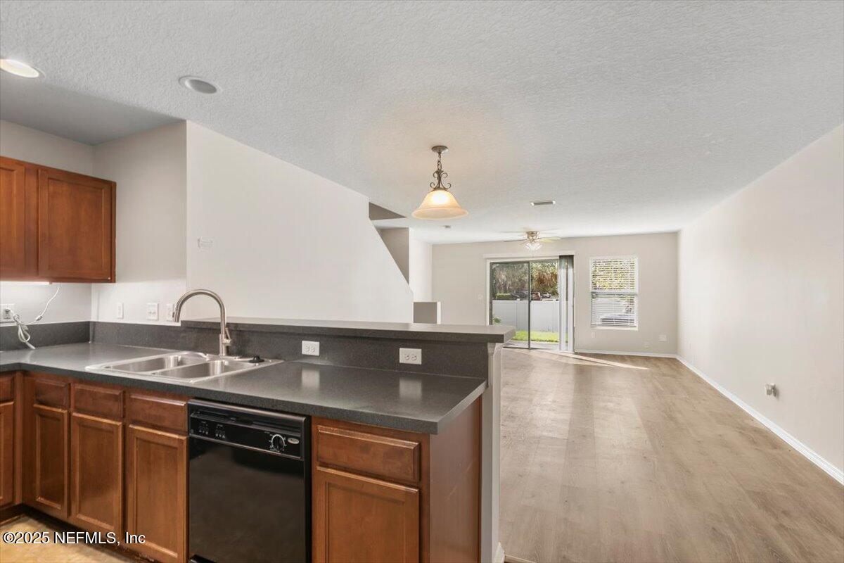 277 MICHELANGELO Place