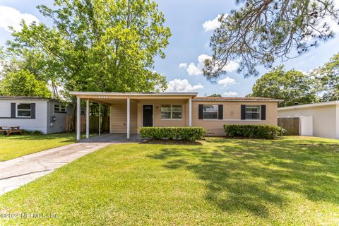 A home in Jacksonville