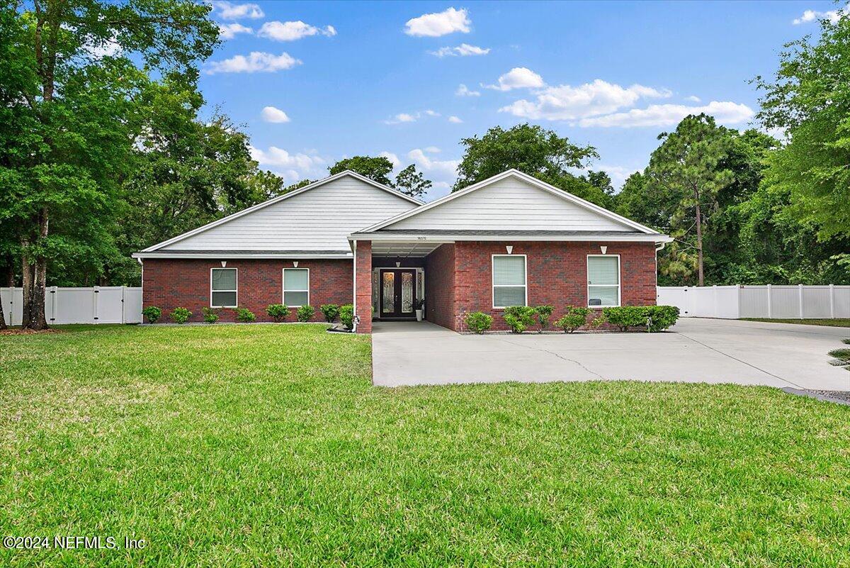 Jacksonville, FL home for sale located at 16570 Sand Hill Drive, Jacksonville, FL 32226
