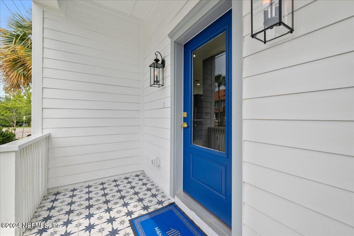 120 E 3RD Street