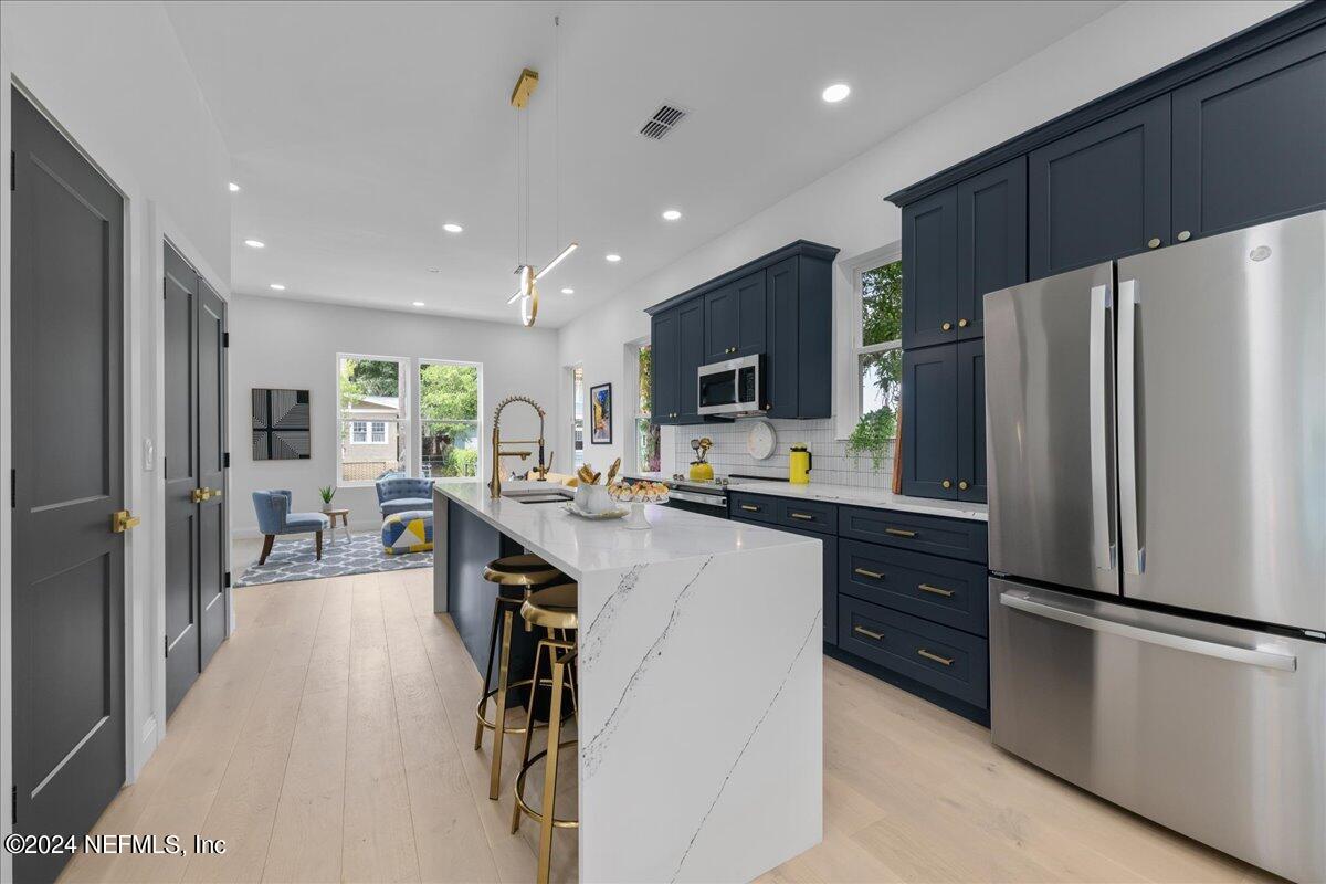 120 E 3RD Street