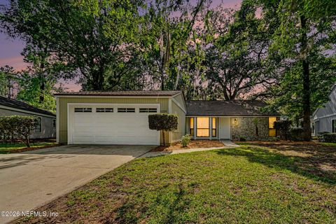 Photo of 11256 SOUTHINGTON Place, Jacksonville, FL 32257 (MLS # 2143736)