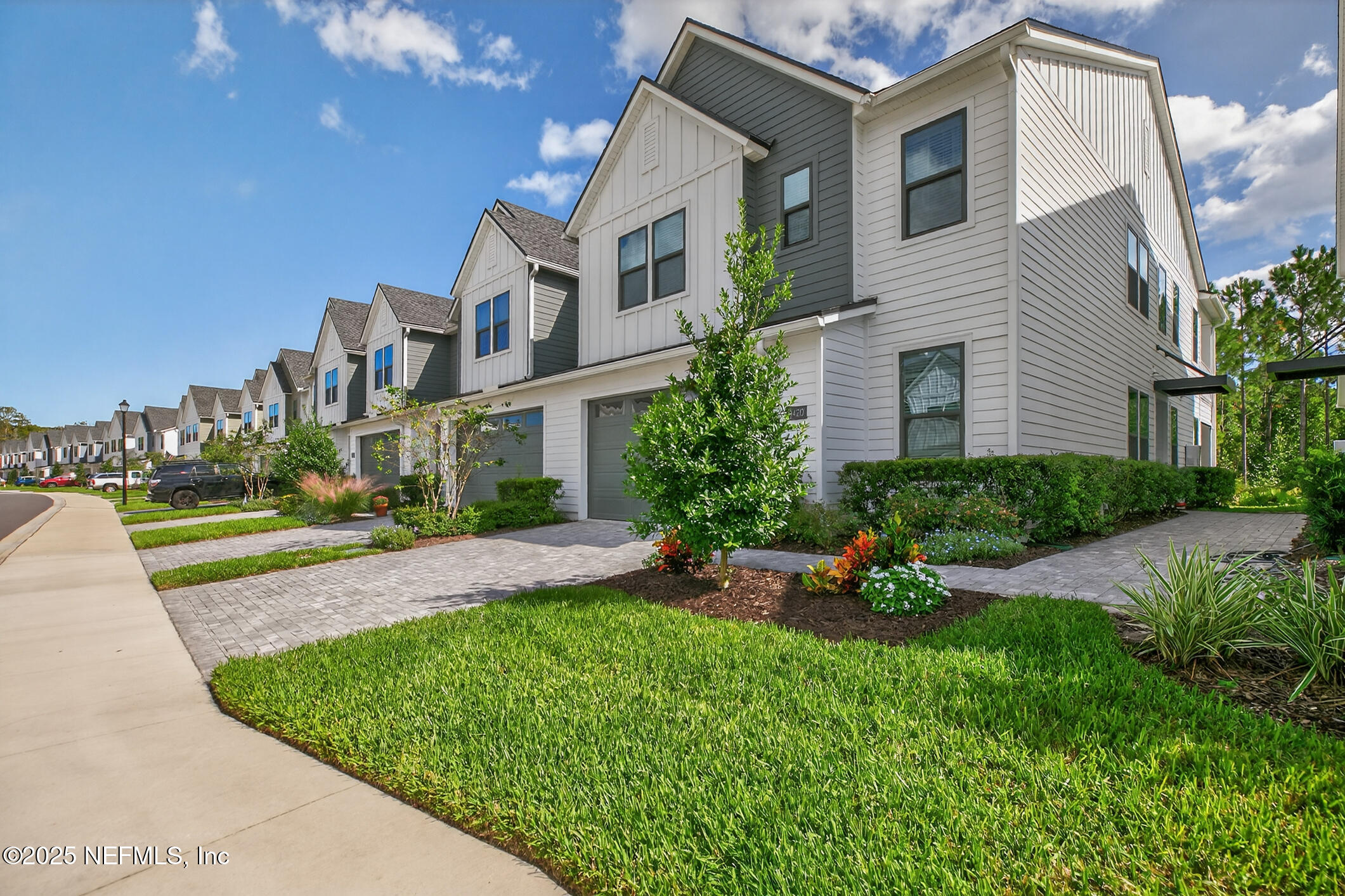 11420 NEWTONIAN Boulevard