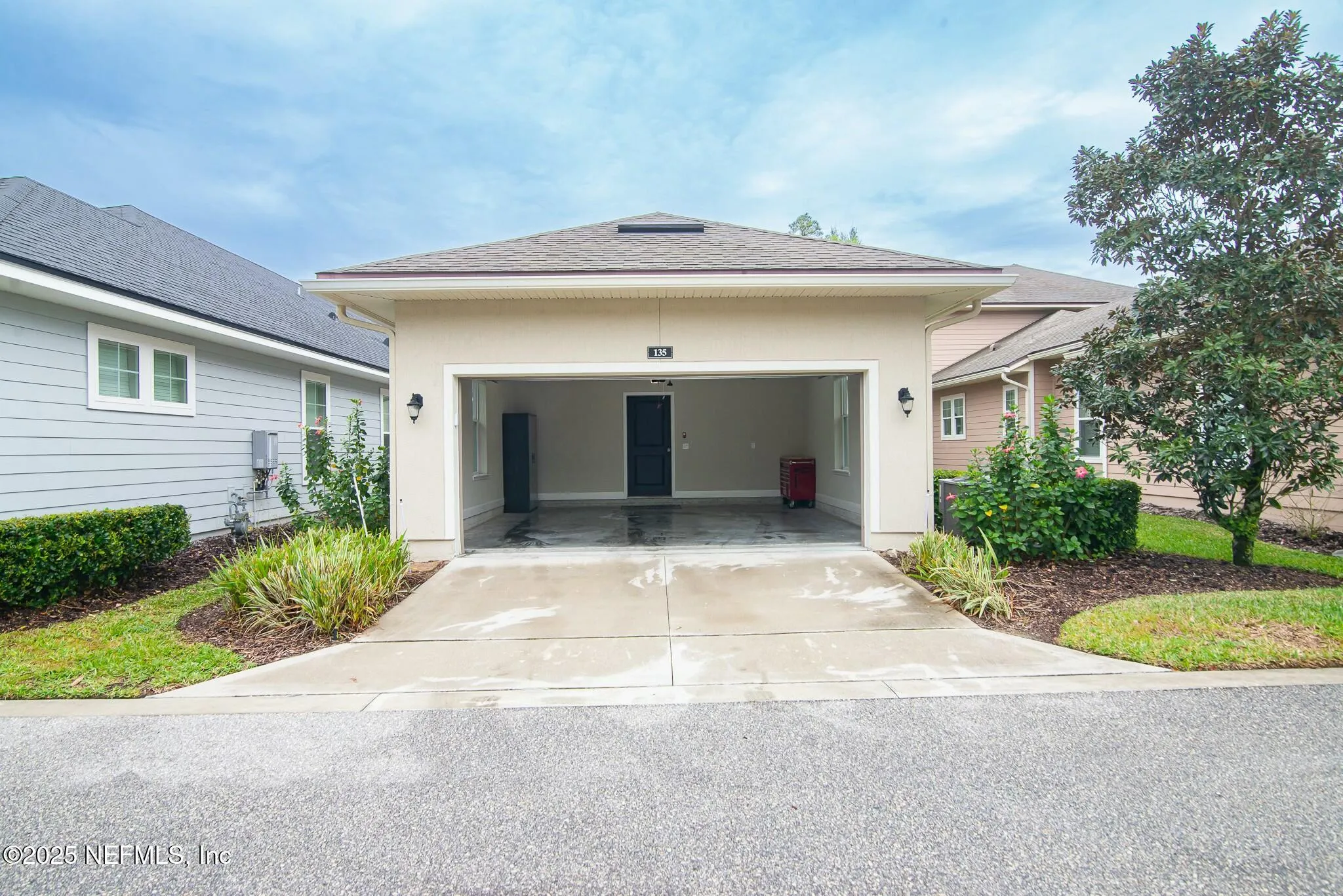 Ponte Vedra, Florida 32081, United States, 3 Bedrooms Bedrooms, ,3 BathroomsBathrooms,Residential,Active,8517