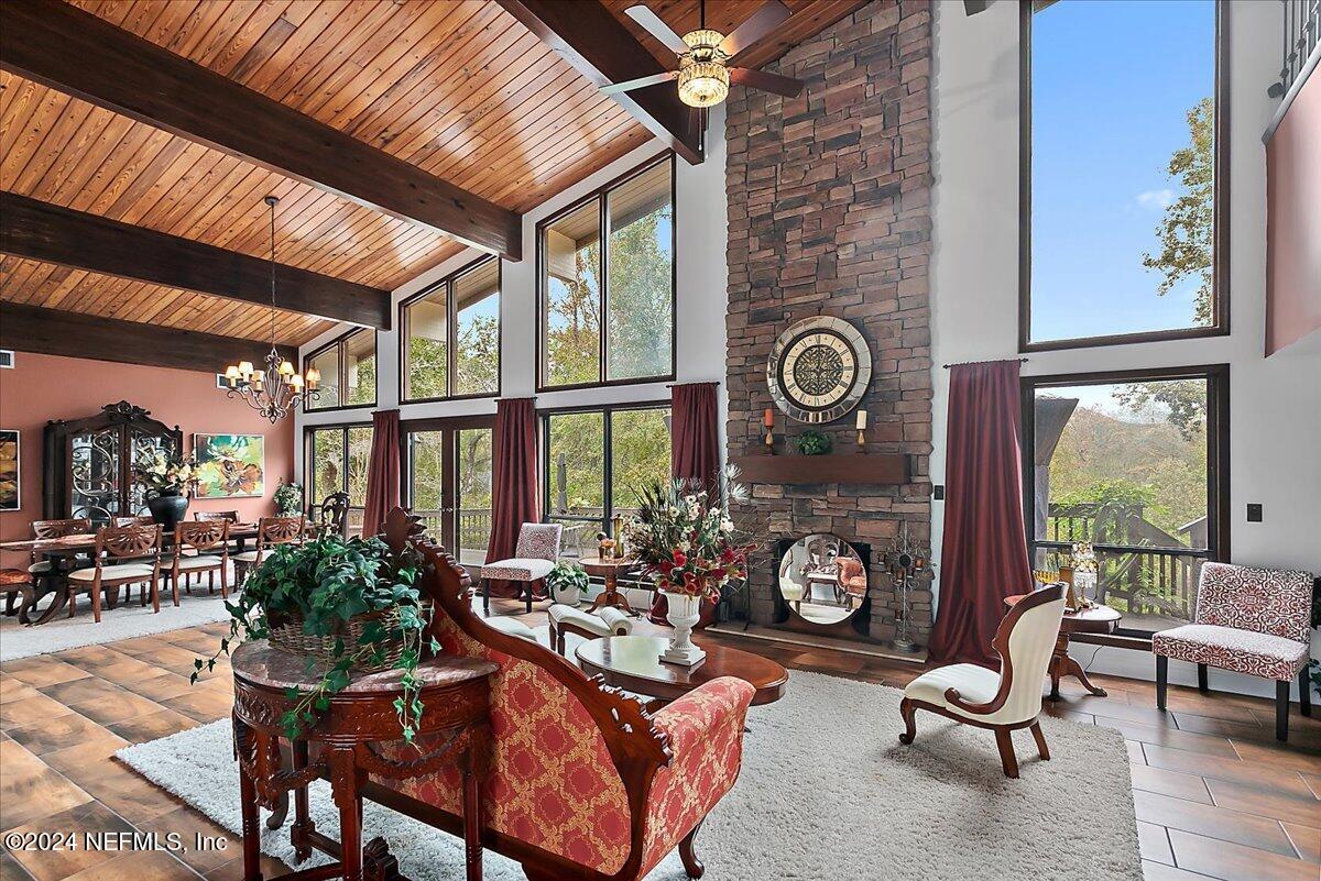 2563 CROOKED CREEK POINT Road