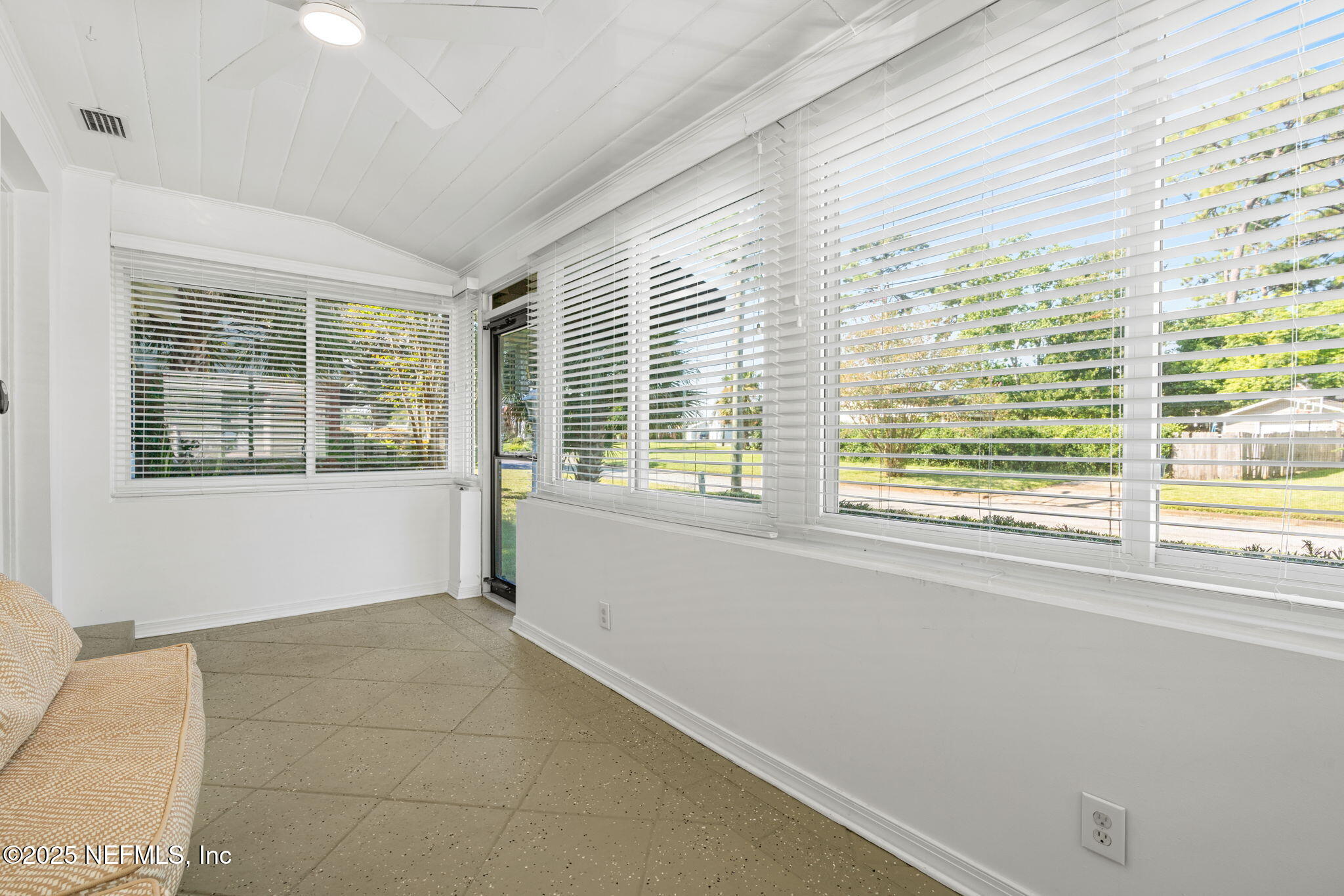 1045 OLD HICKORY Road