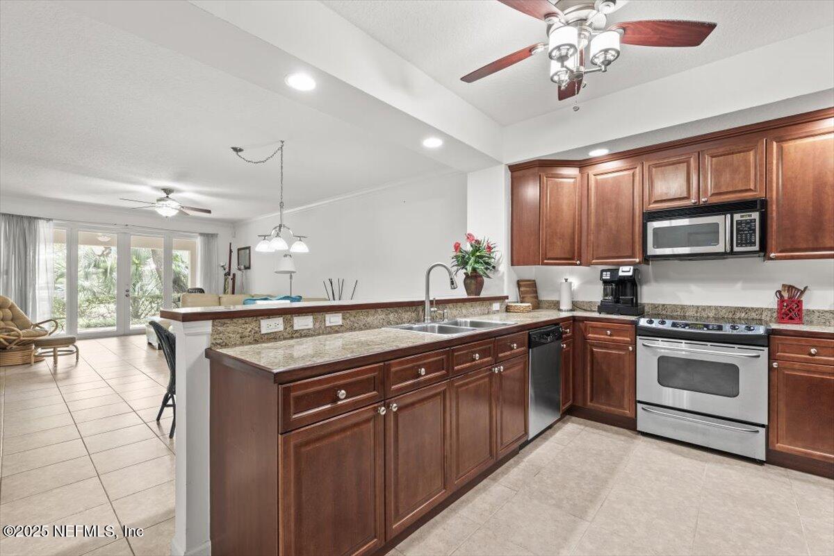 109 SEA GROVE MAIN Street 101