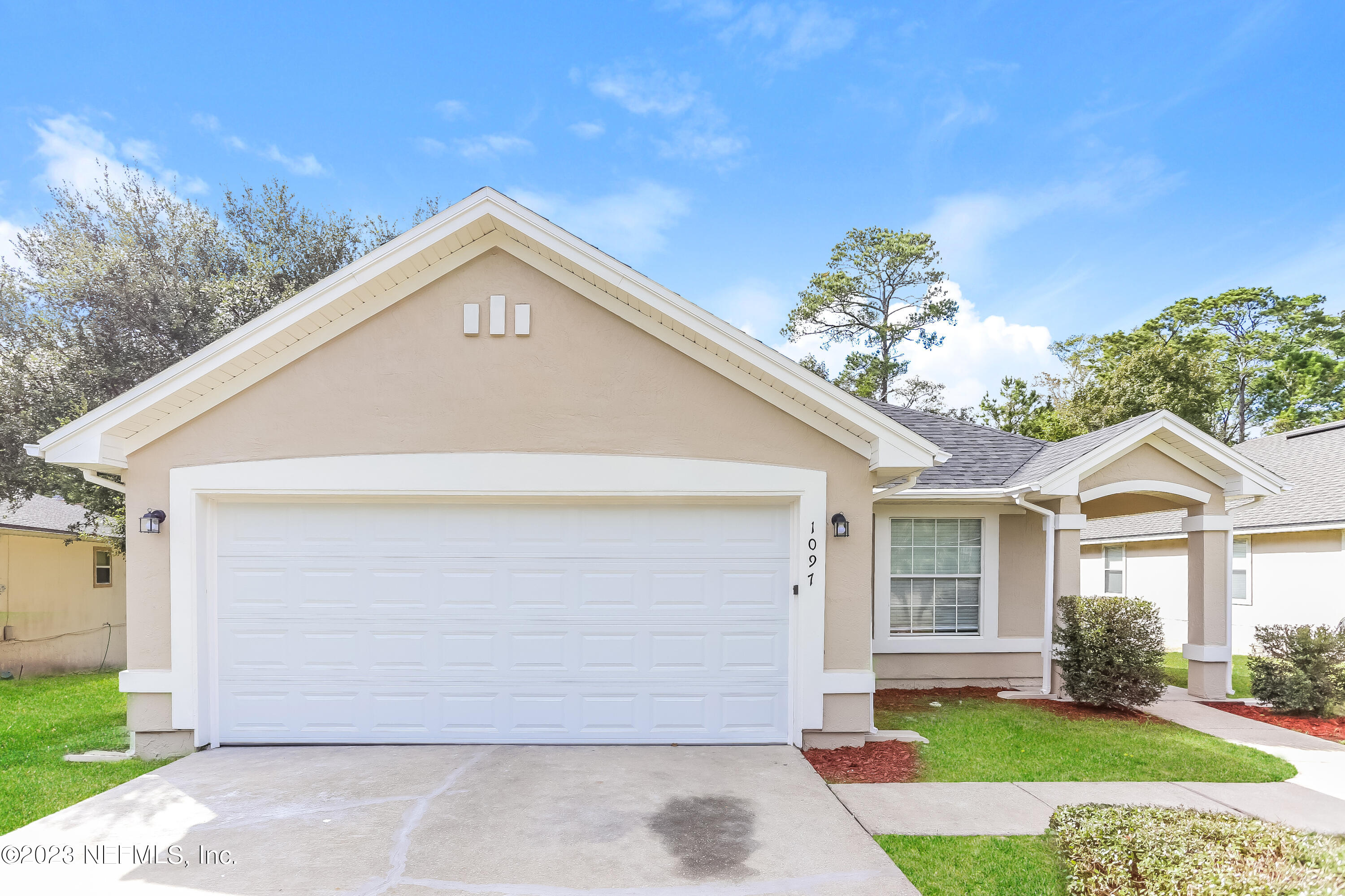 Jacksonville, FL home for sale located at 1097 Cherry Point Way, Jacksonville, FL 32218
