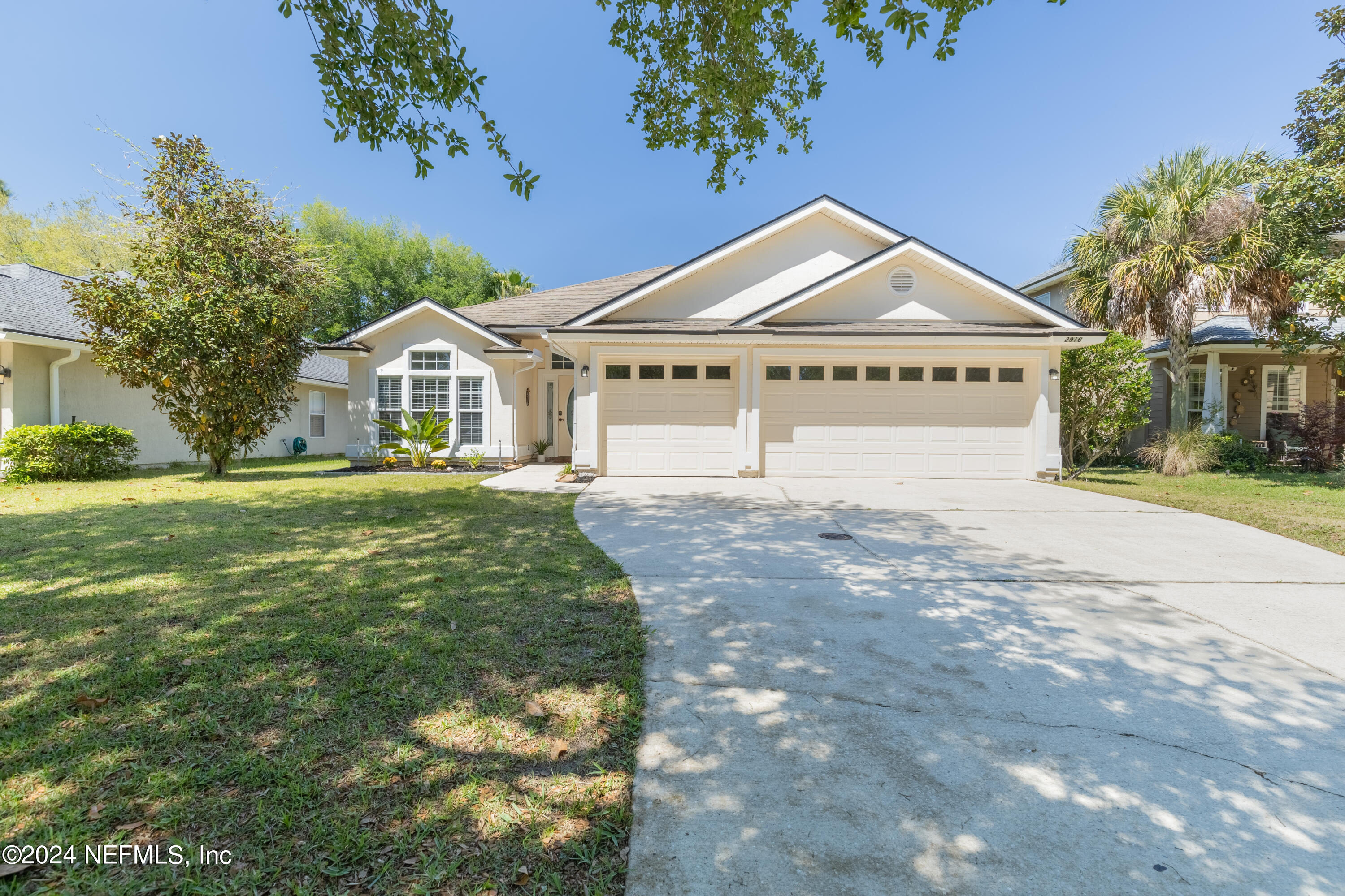 St Augustine, FL home for sale located at 2916 Castnet Court, St Augustine, FL 32092
