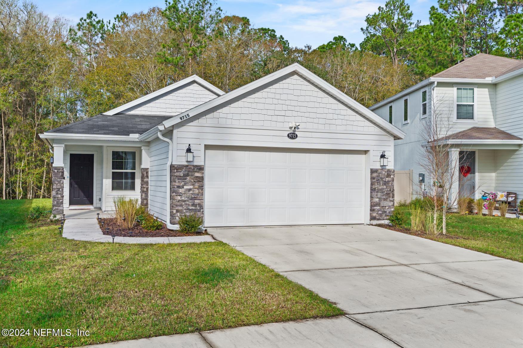 Jacksonville, FL home for sale located at 9715 Tandem Court, Jacksonville, FL 32221