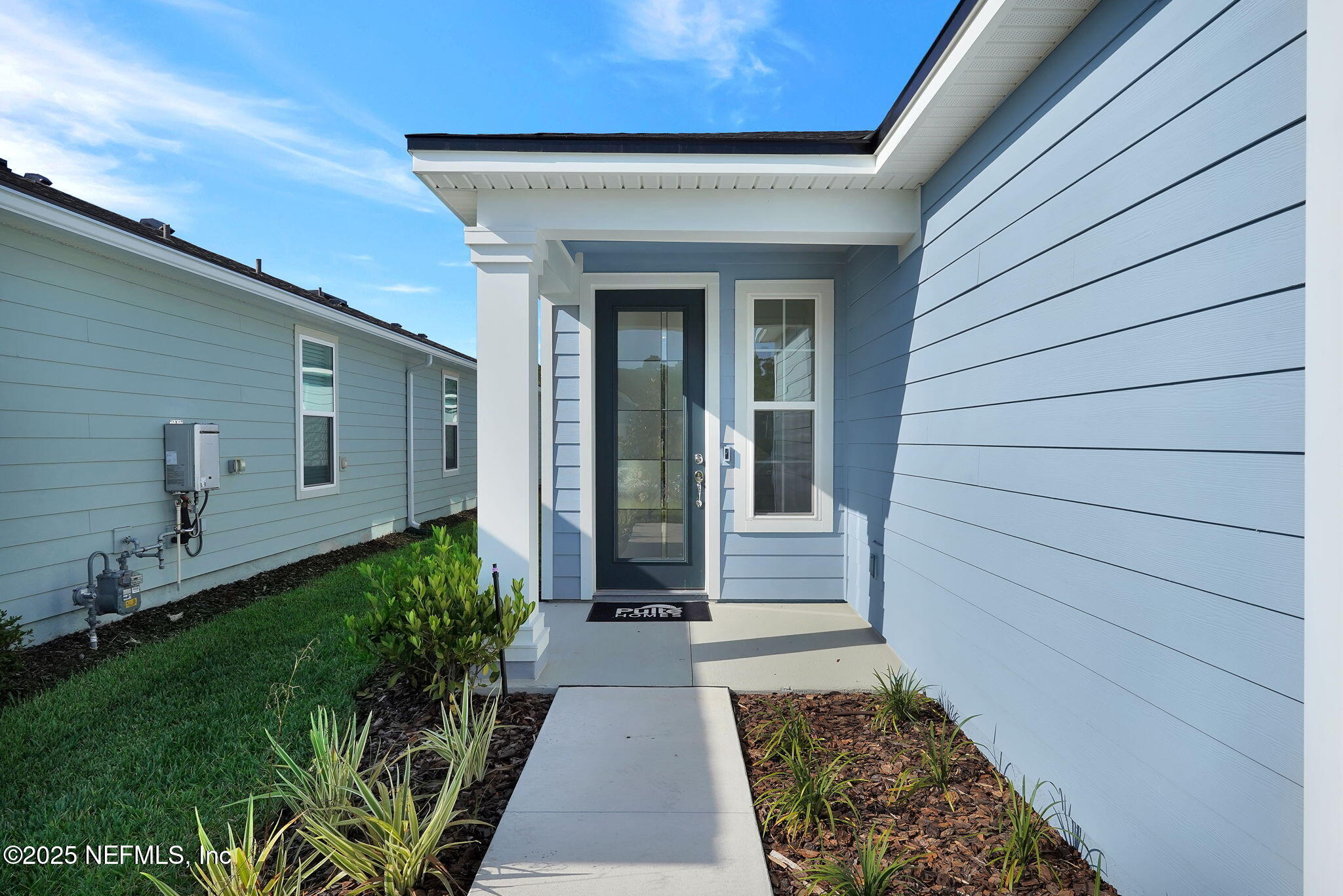 239 FAIRLAKE Circle