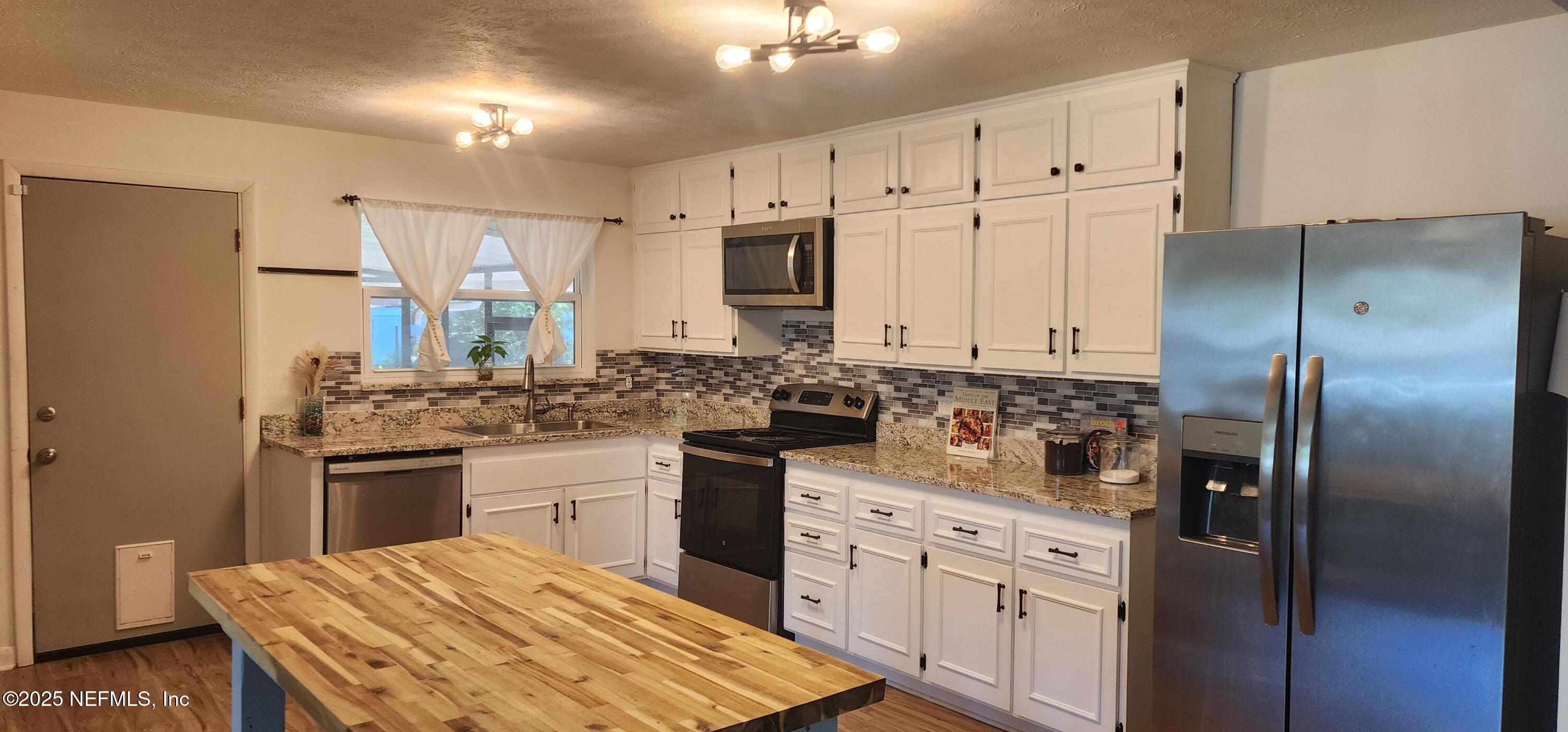 5432 SANTA ROSA Way