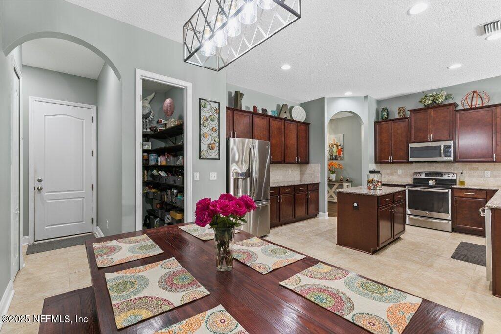 3050 SAWYER RIDGE Court