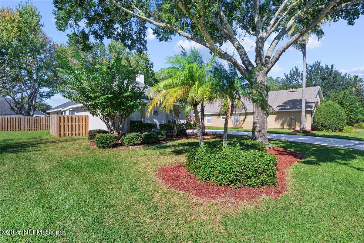 1940 BLUEBONNET Way
