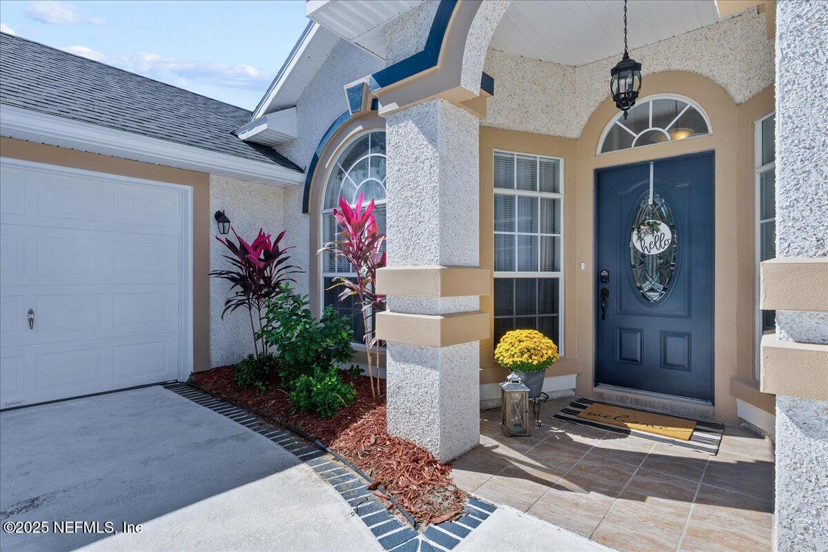 1940 BLUEBONNET Way