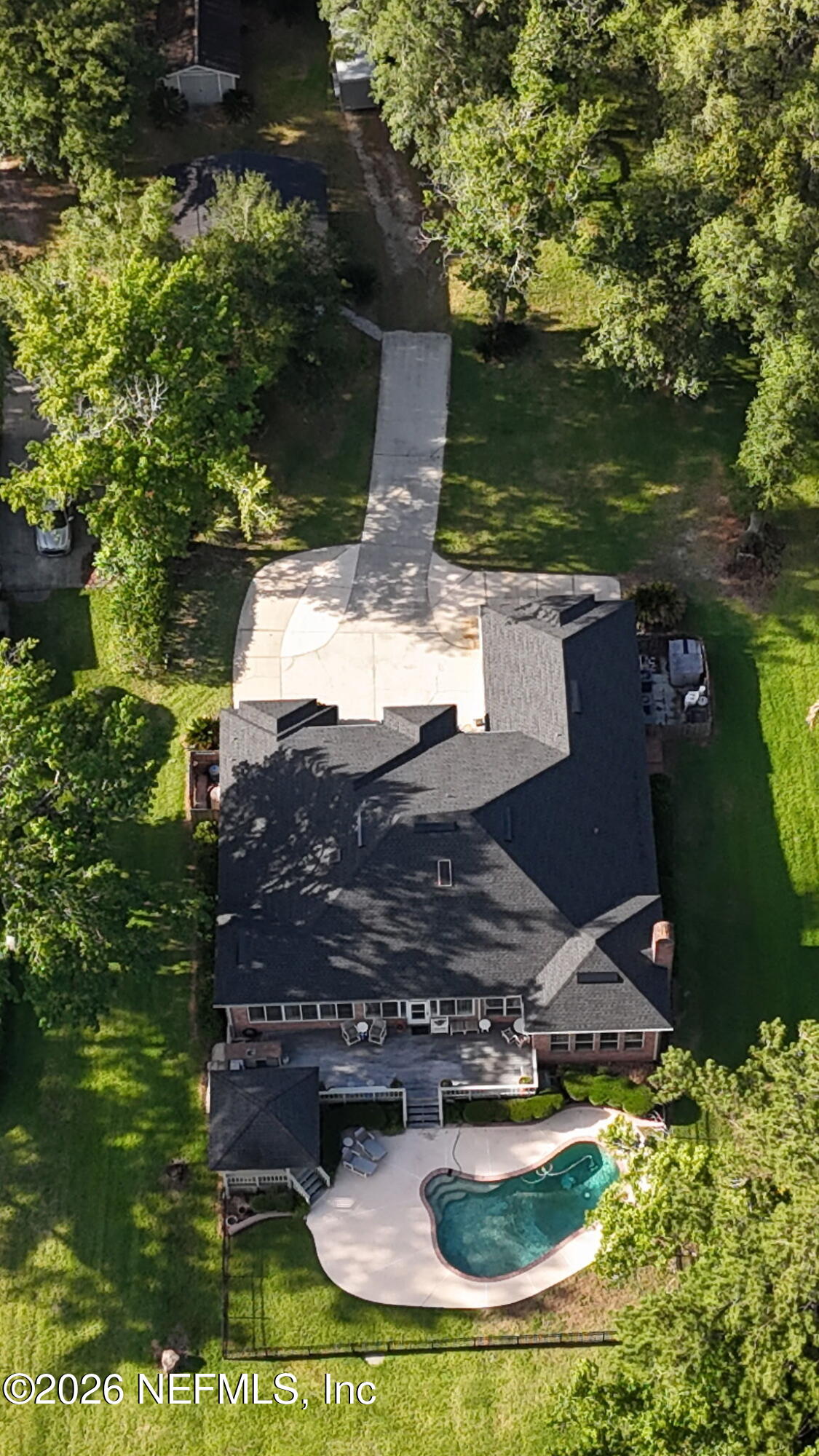 1816 OAK PARK Circle