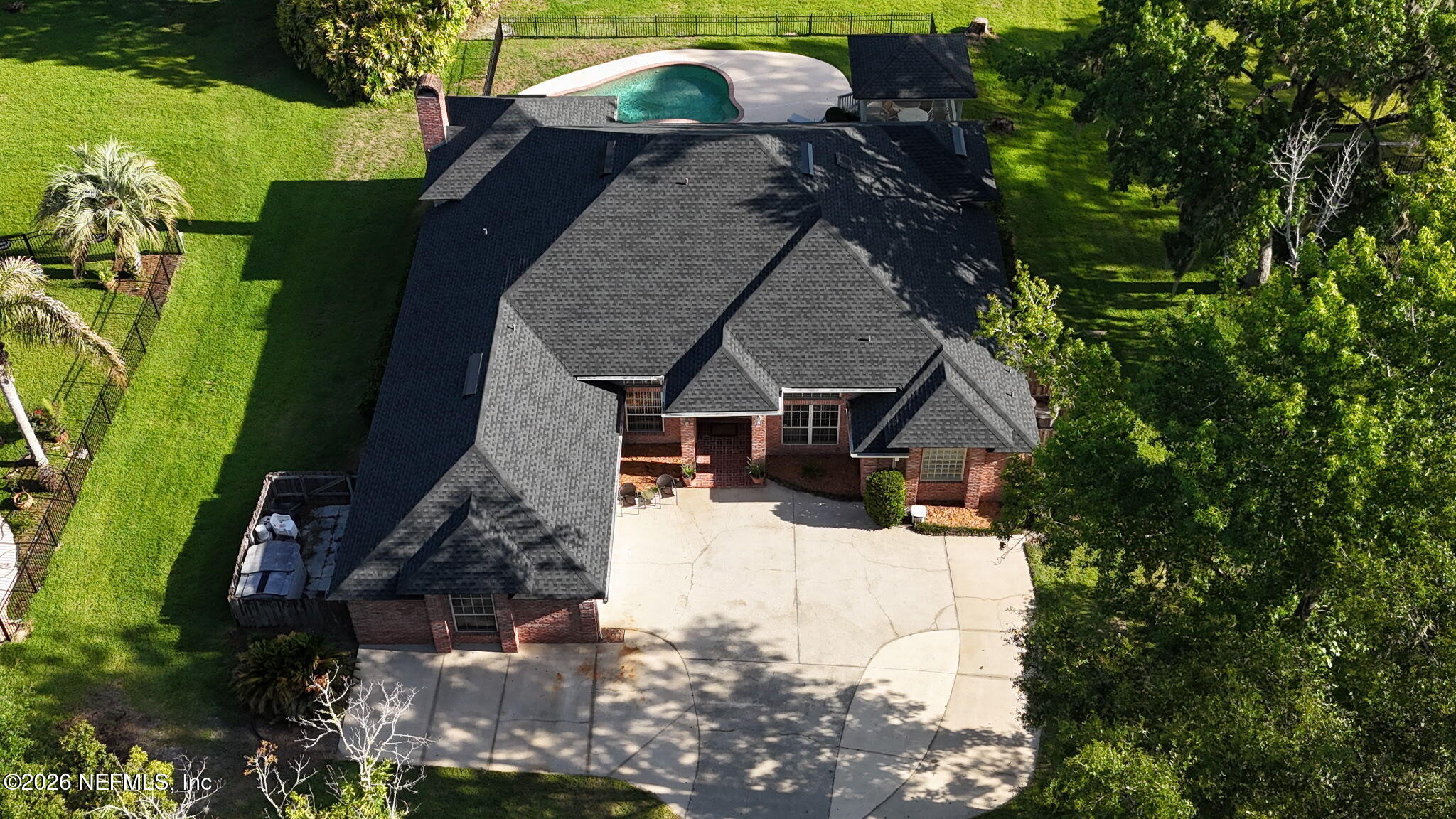 1816 OAK PARK Circle