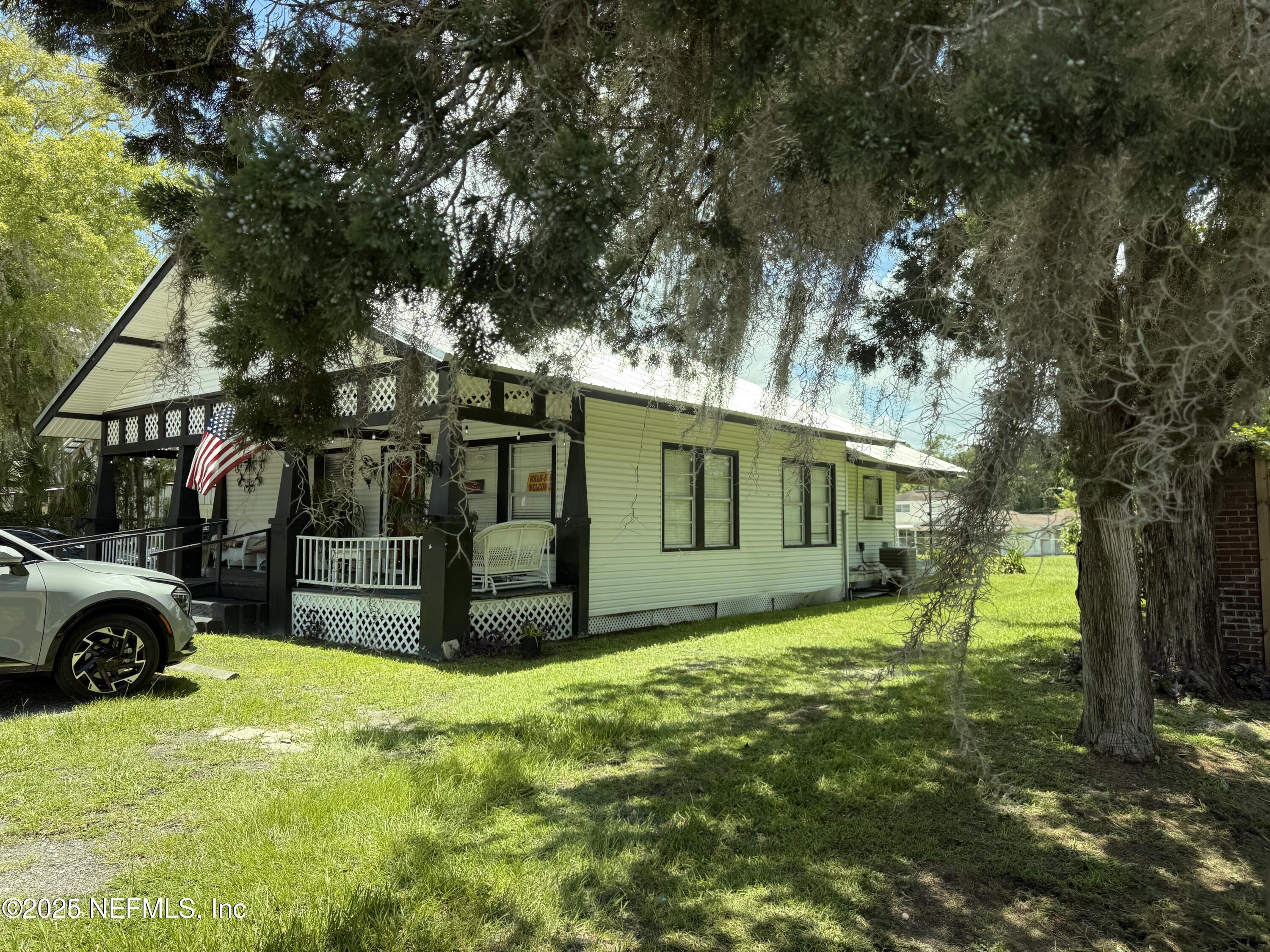 45343 GREEN Avenue