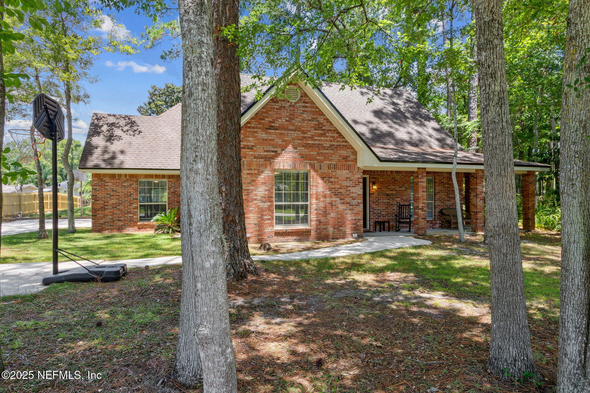 1351 TANGERINE Drive