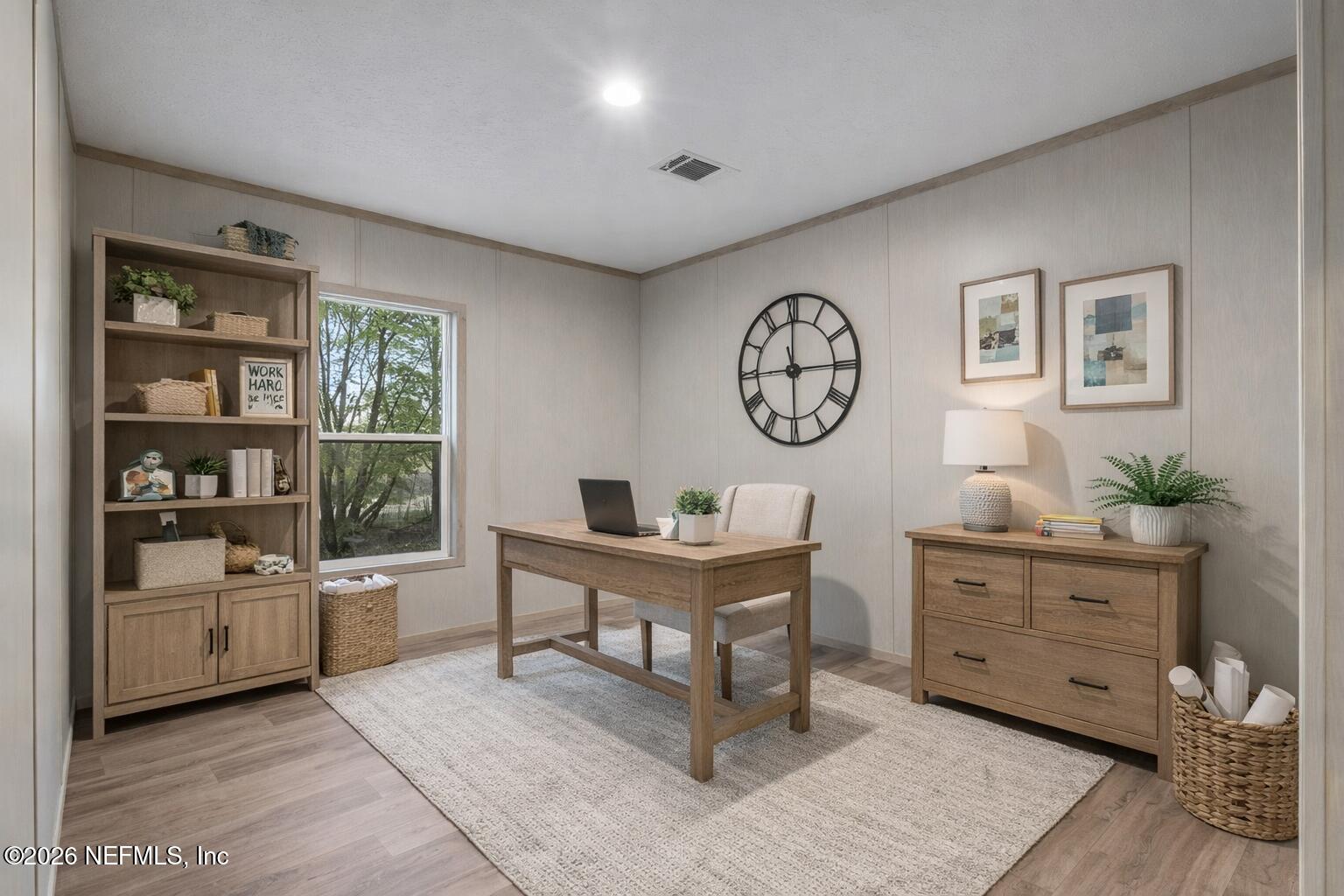 6109 CENTER Circle