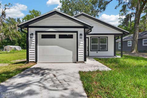Photo of 8365 SUSIE Street, Jacksonville, FL 32210 (MLS # 2159894)