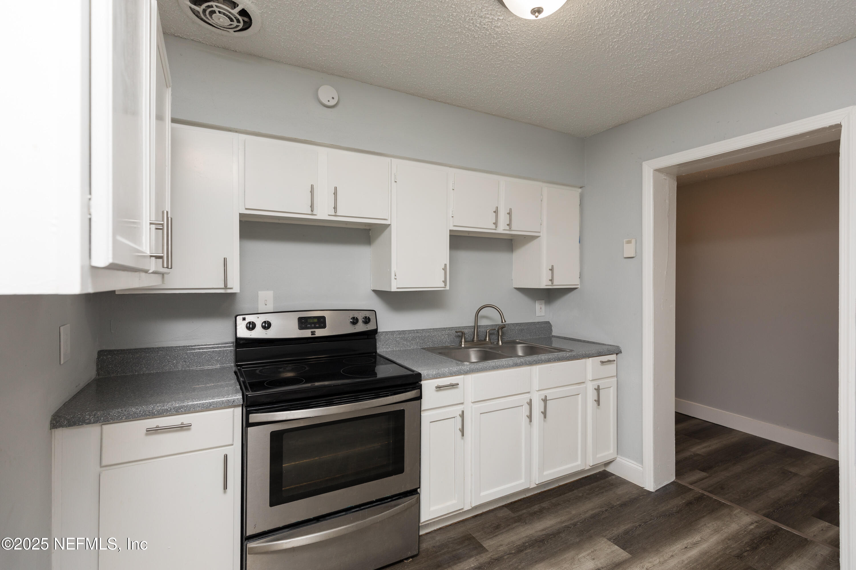 2255 W 13TH Street