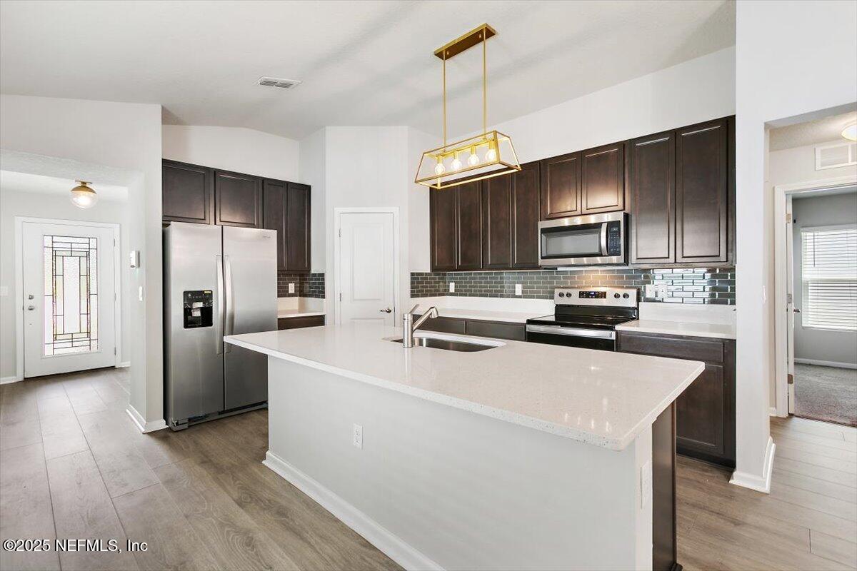 2072 JAMES WILSON Way