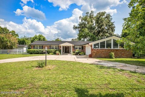 A home in Jacksonville