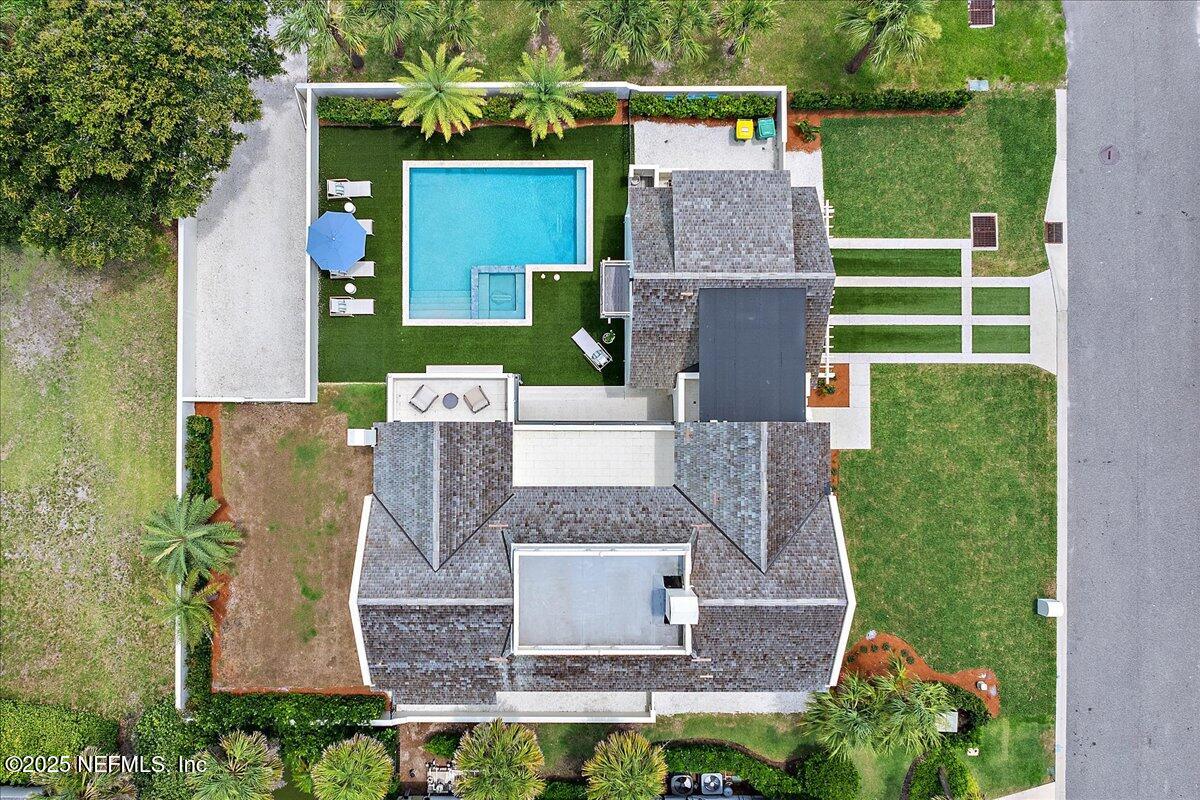 1 SUMMER Court