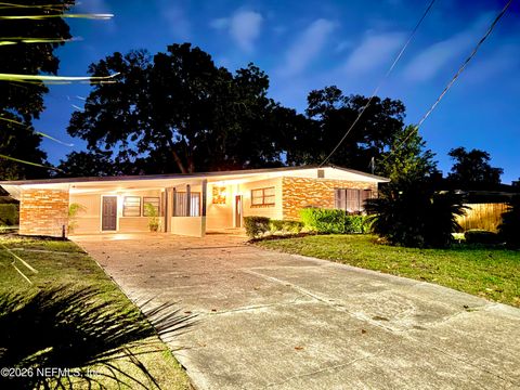 Photo of 5414 PLAYA Way, Jacksonville, FL 32211 (MLS # 2145965)
