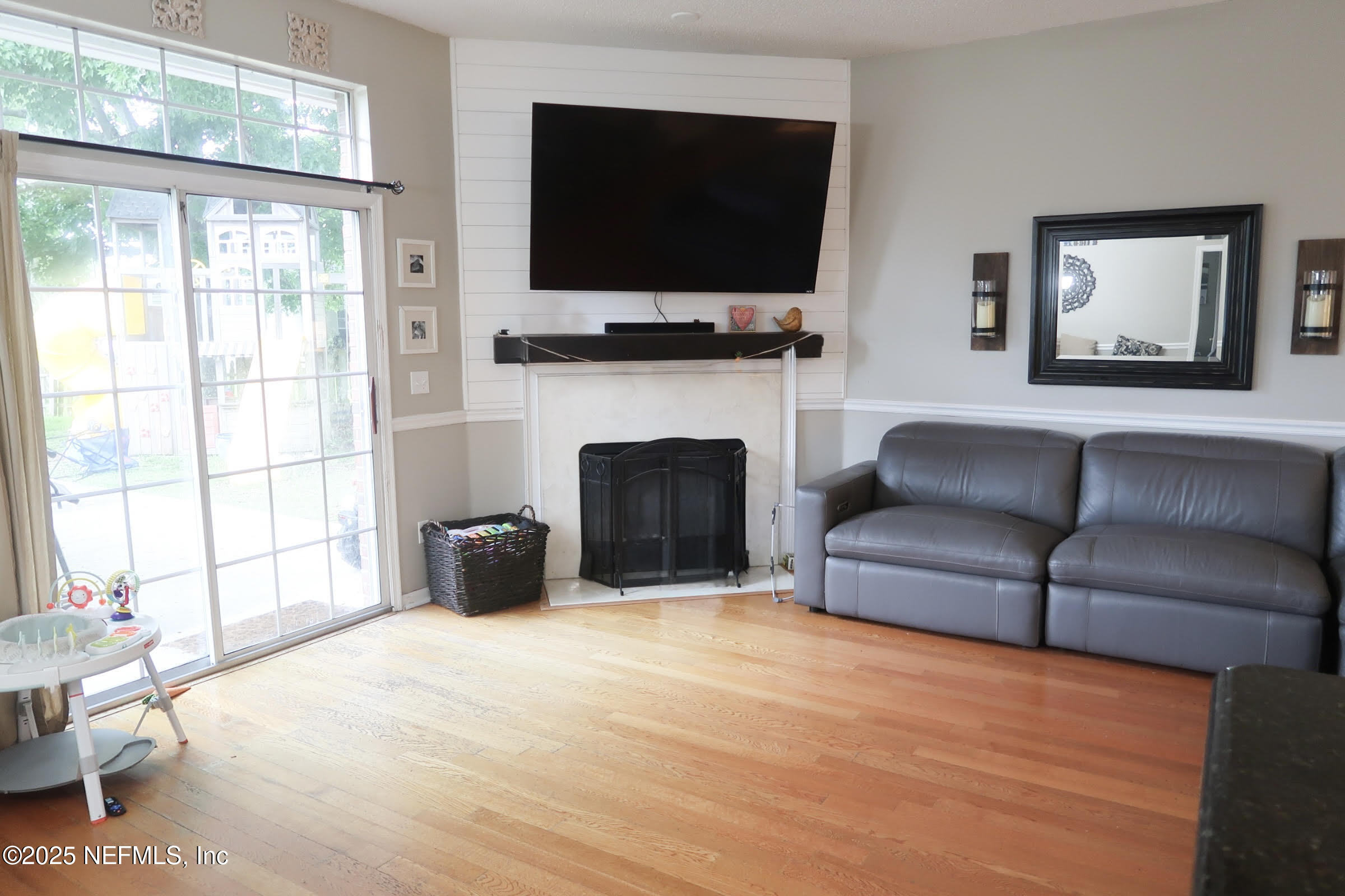 1815 ROYAL FERN Lane