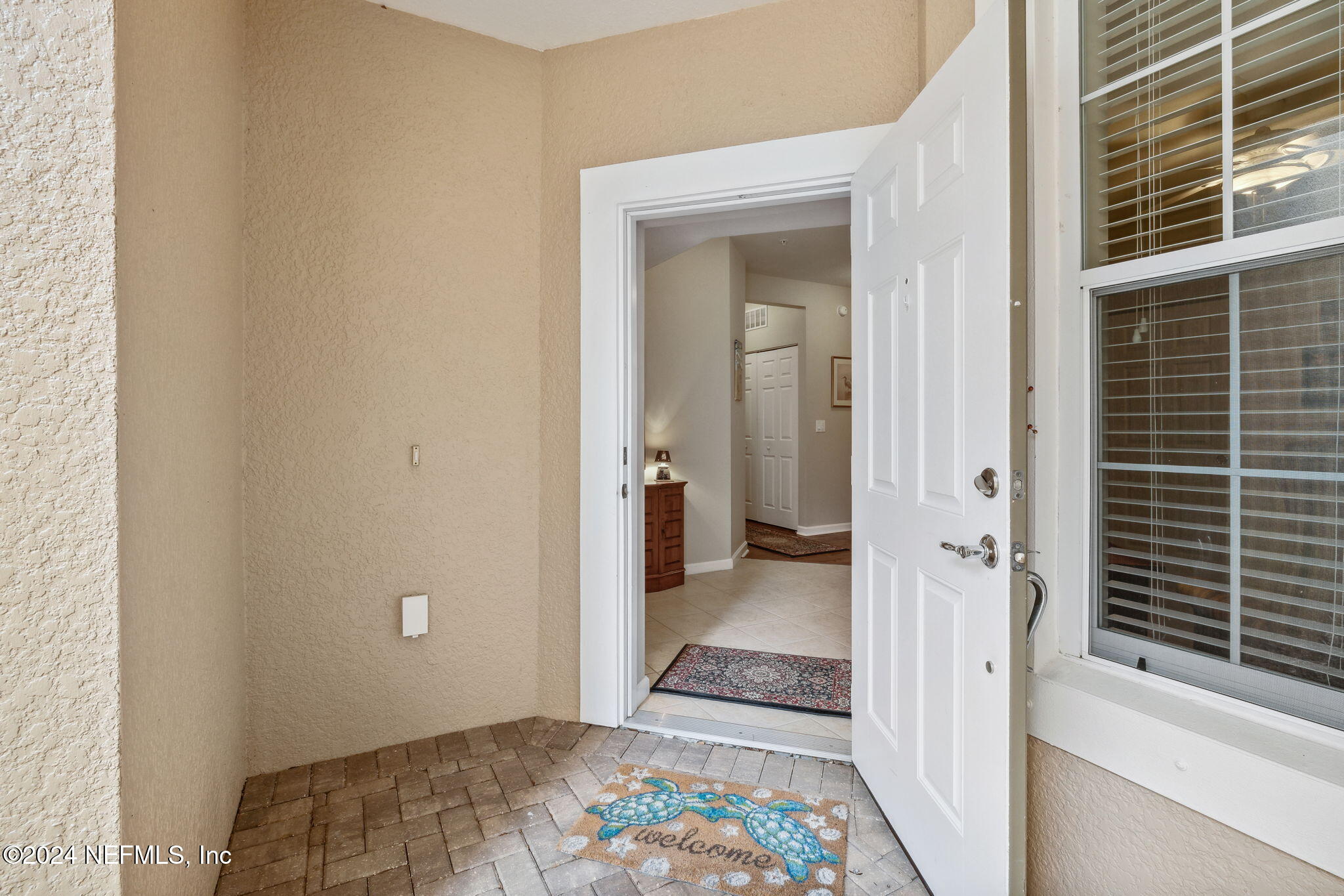 8757 LITTLE SWIFT Circle 22F