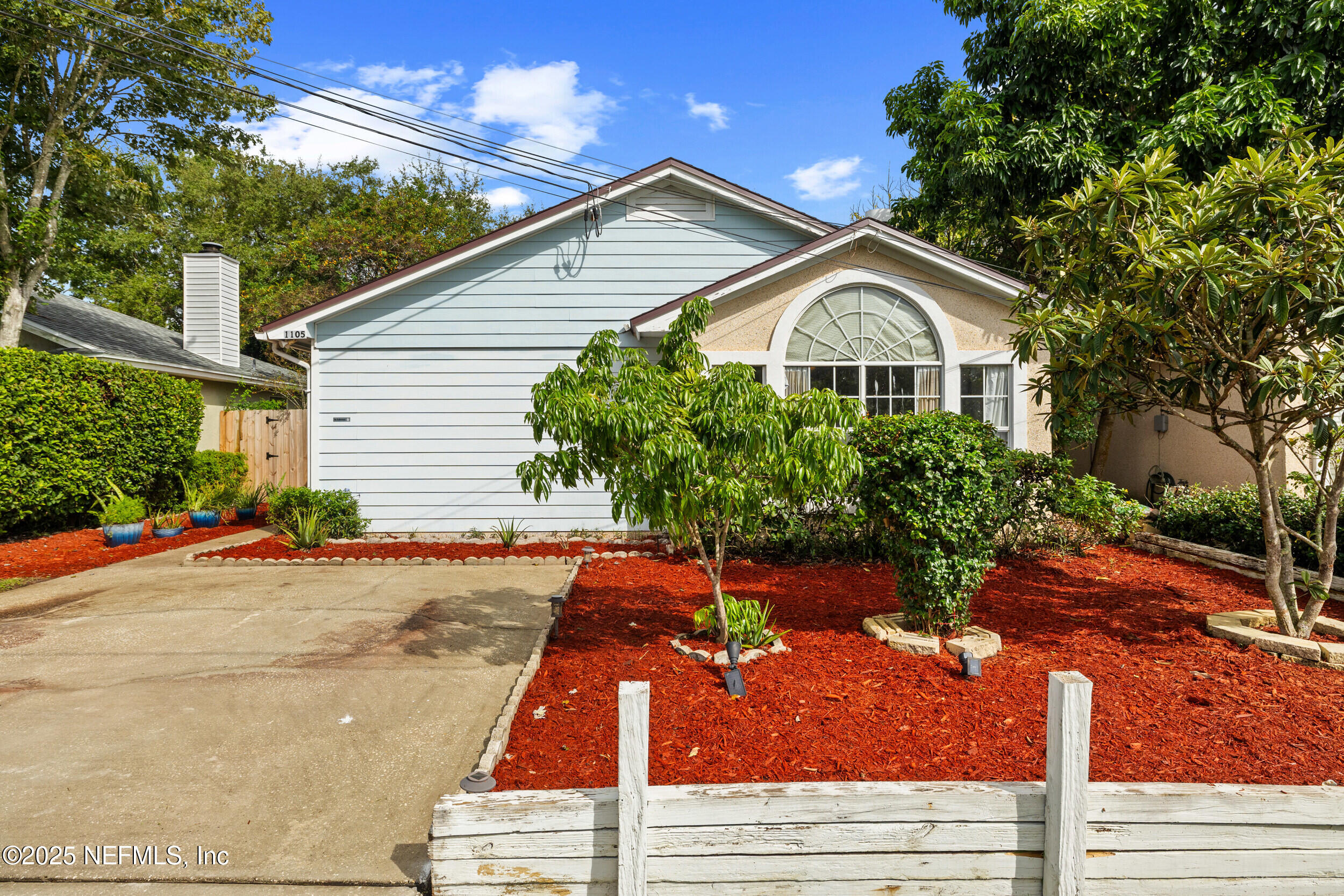 1105 HIBISCUS Street