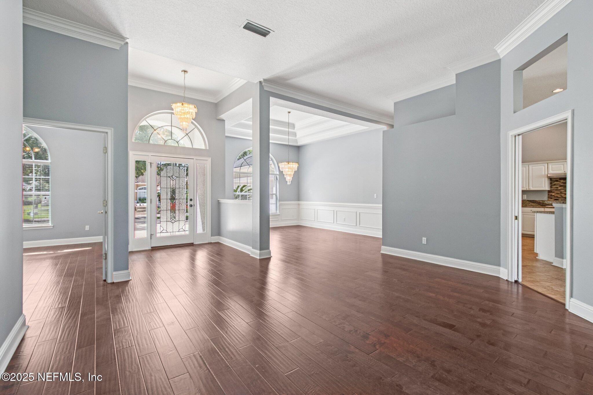 8205 BAY TREE Lane