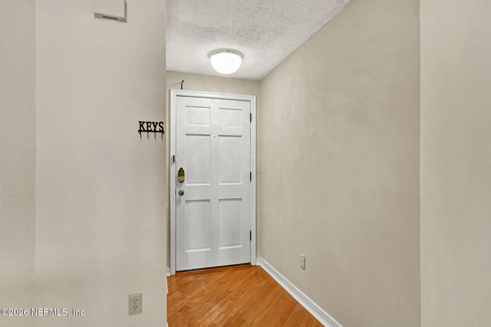 2099 WINTERBOURNE 306 - Photo 3