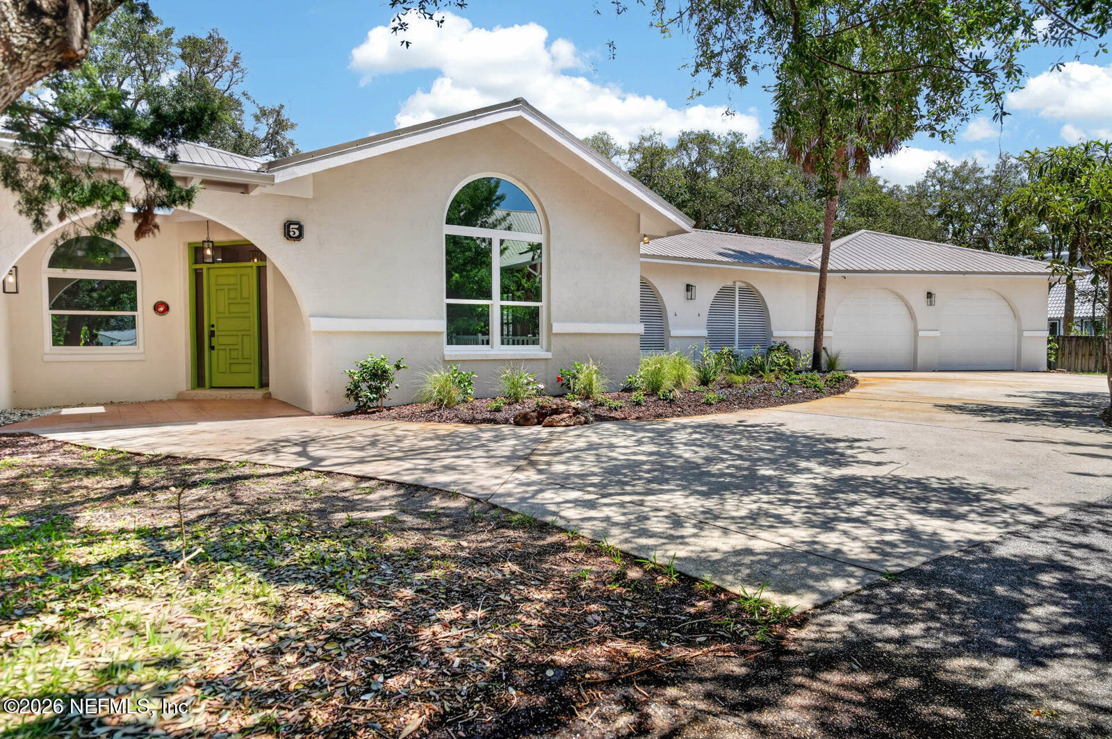 5 SANTA MARIA Lane
