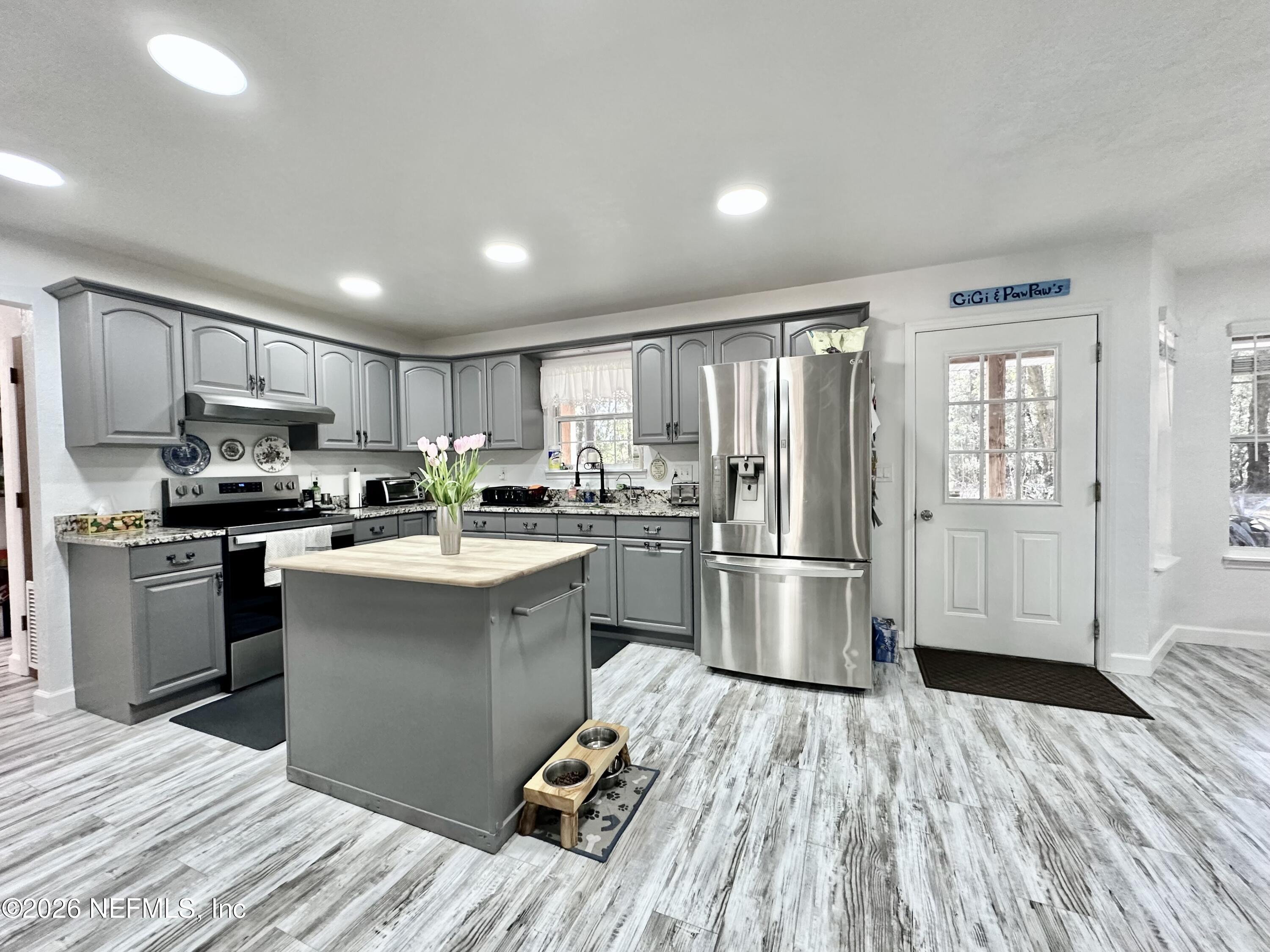 15507 NW 268TH Terrace